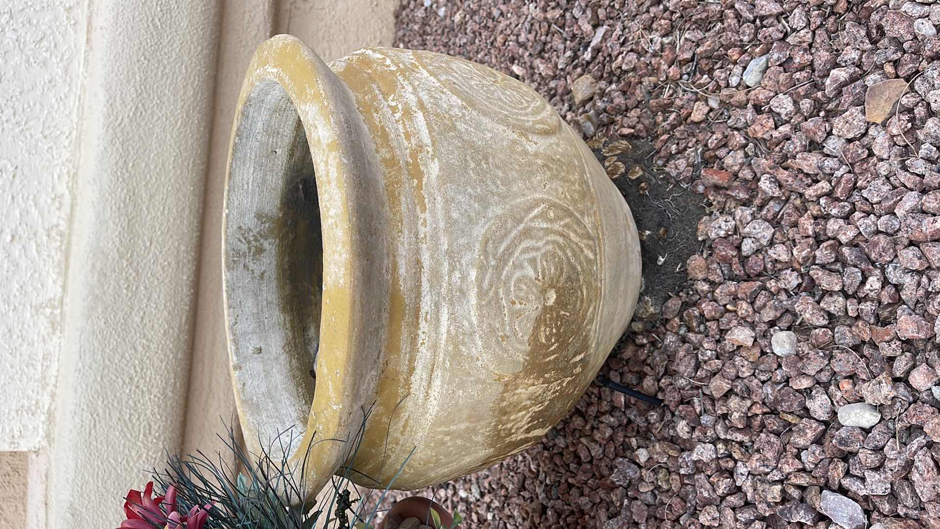 Photo 1 of 3 PC OUTDOOR PLANTER SET H15”