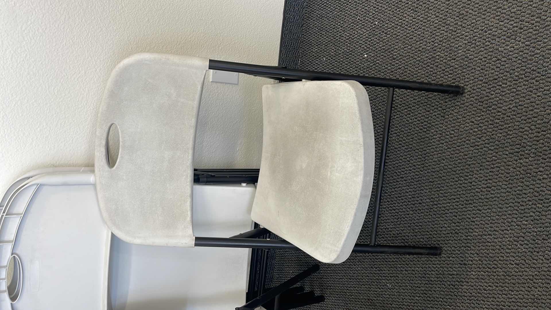 Photo 1 of 5 METAL BASE FOLDING CHAIRS W PLASTIC SEAT (USED)