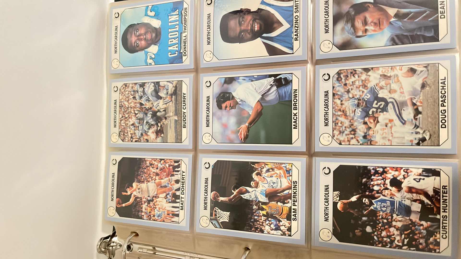 Photo 1 of 1990 NORTH CAROLINA COLLEGIATE COLLECTIONS CARDS W BINDER