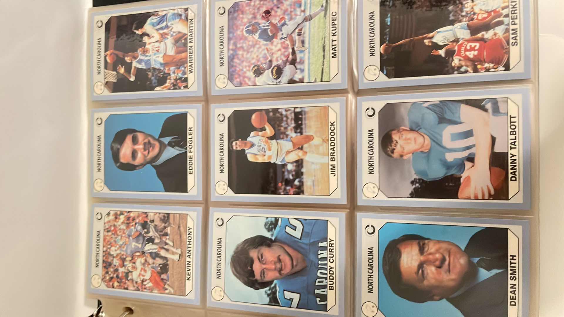 Photo 1 of 1990 NORTH CAROLINA COLLEGIATE COLLECTIONS CARDS W BINDER