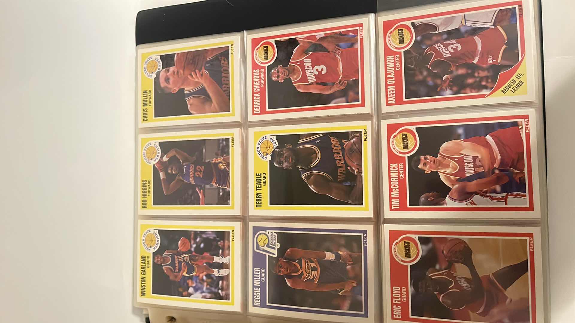 Photo 5 of 1989 FLEER BASKETBALL CARDS W BINDER