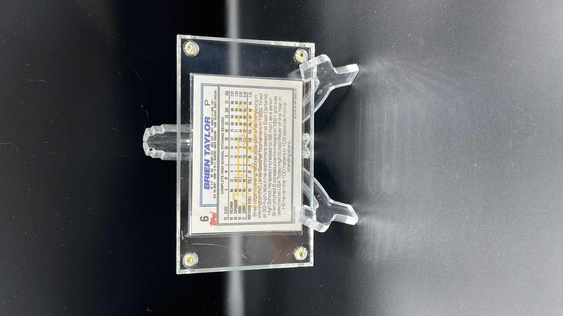 Photo 1 of 1992 BRIEN TAYLOR TOPPS ROOKIE CARD 6