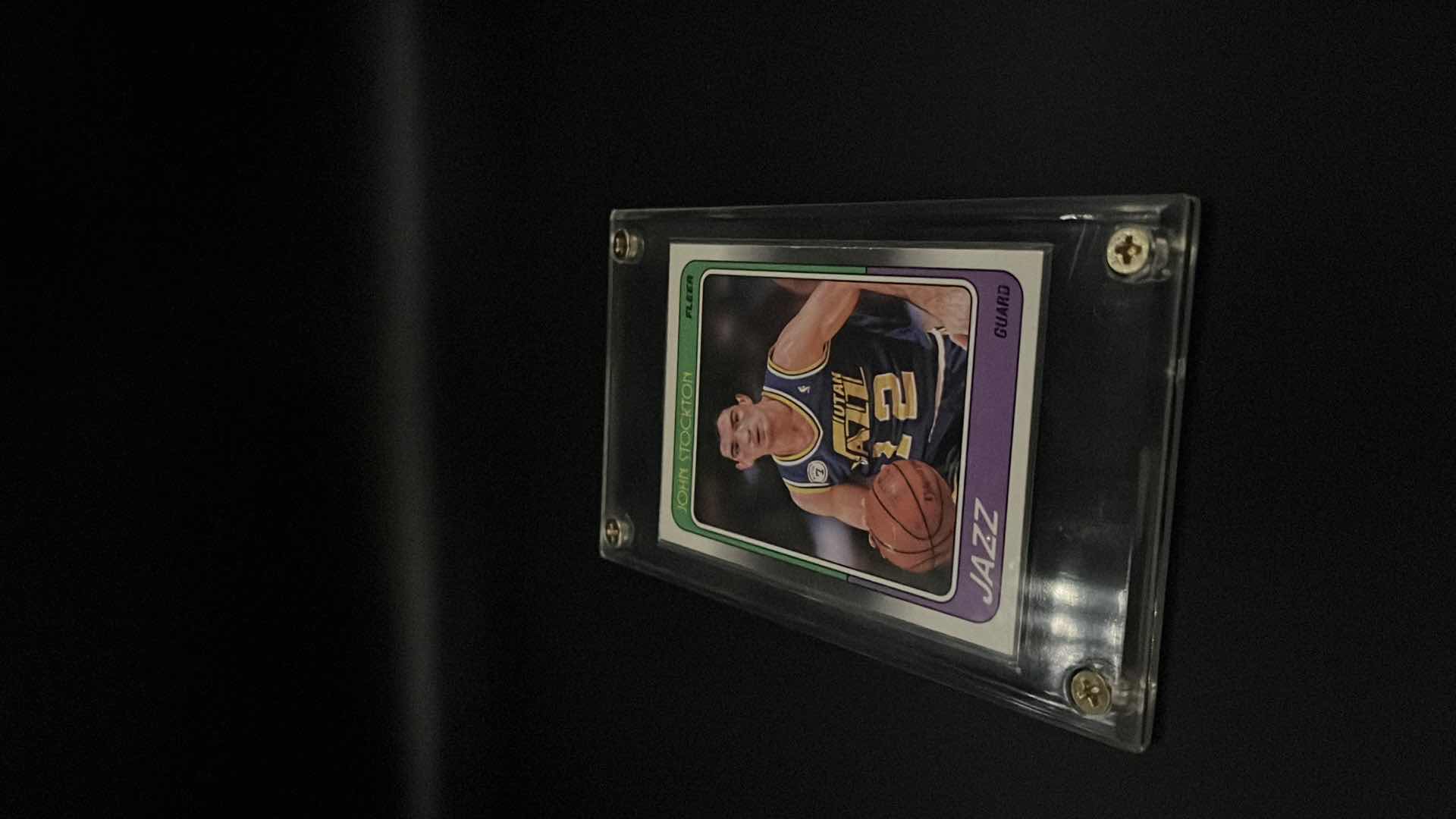 Photo 3 of 1988 JOHN STOCKTON FLEER ROOKIE CARD 115