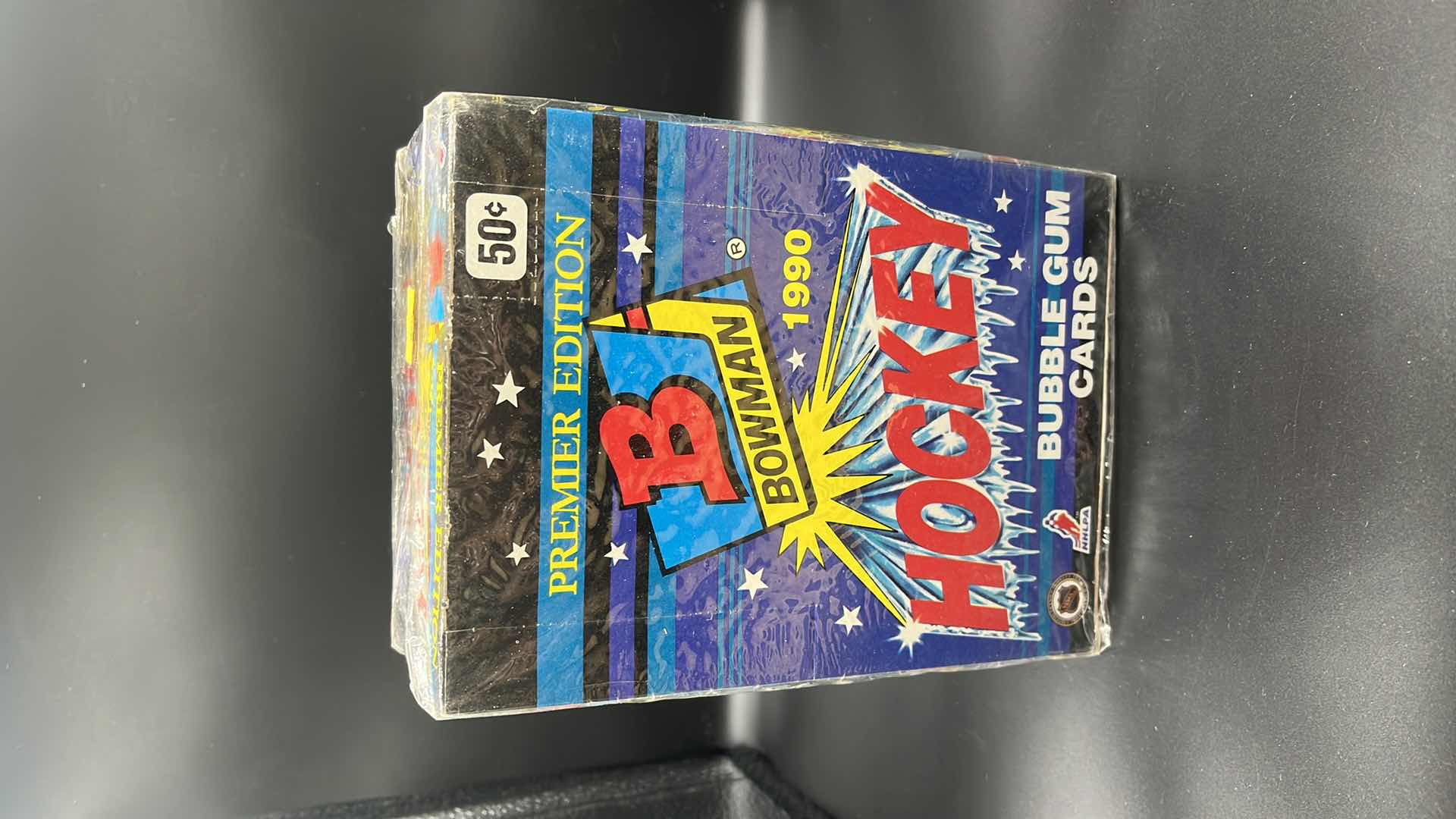 Photo 1 of PREMIER EDITION HOCKEY BUBBLE GUM CARDS 1990