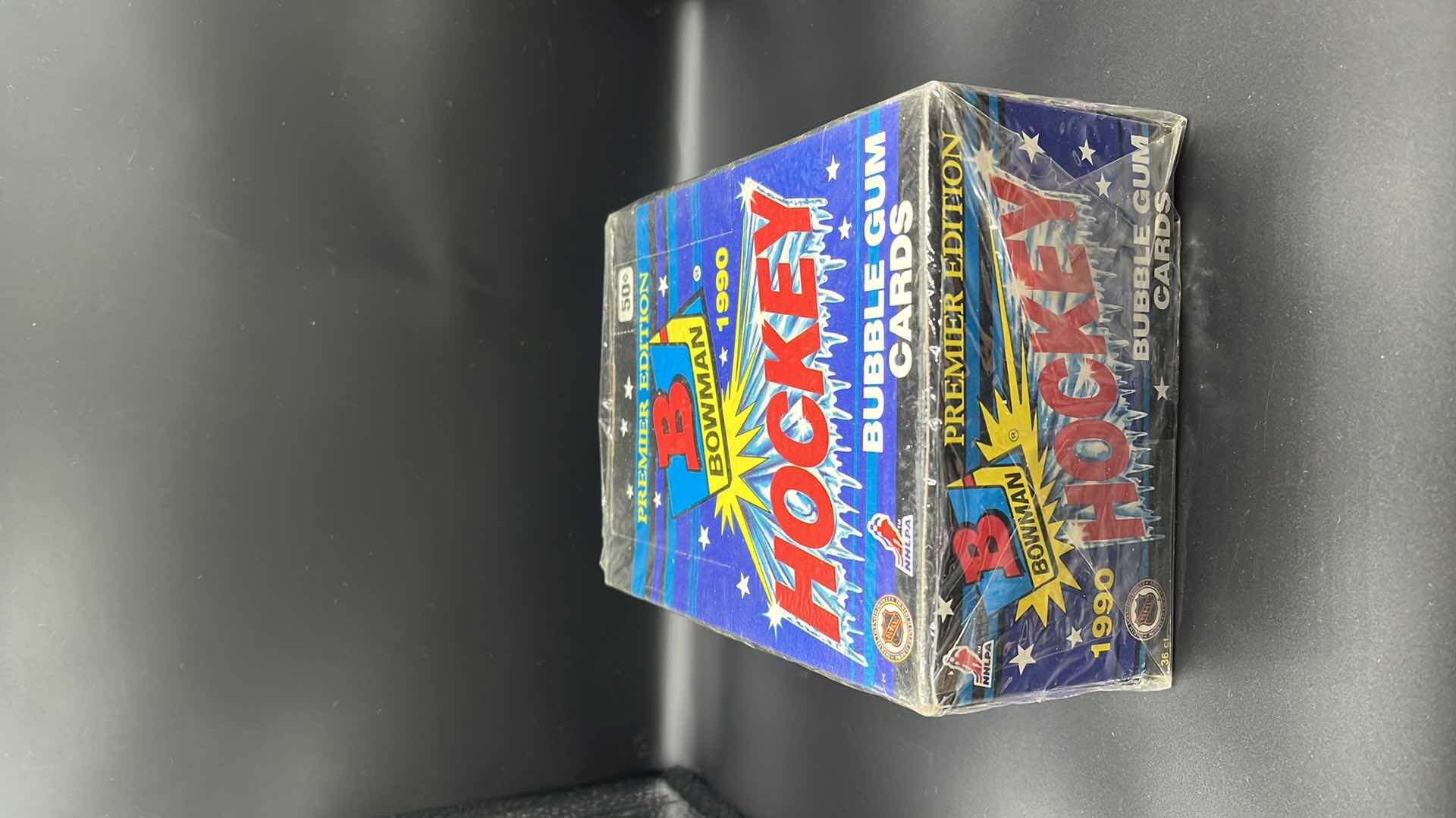 Photo 2 of PREMIER EDITION HOCKEY BUBBLE GUM CARDS 1990