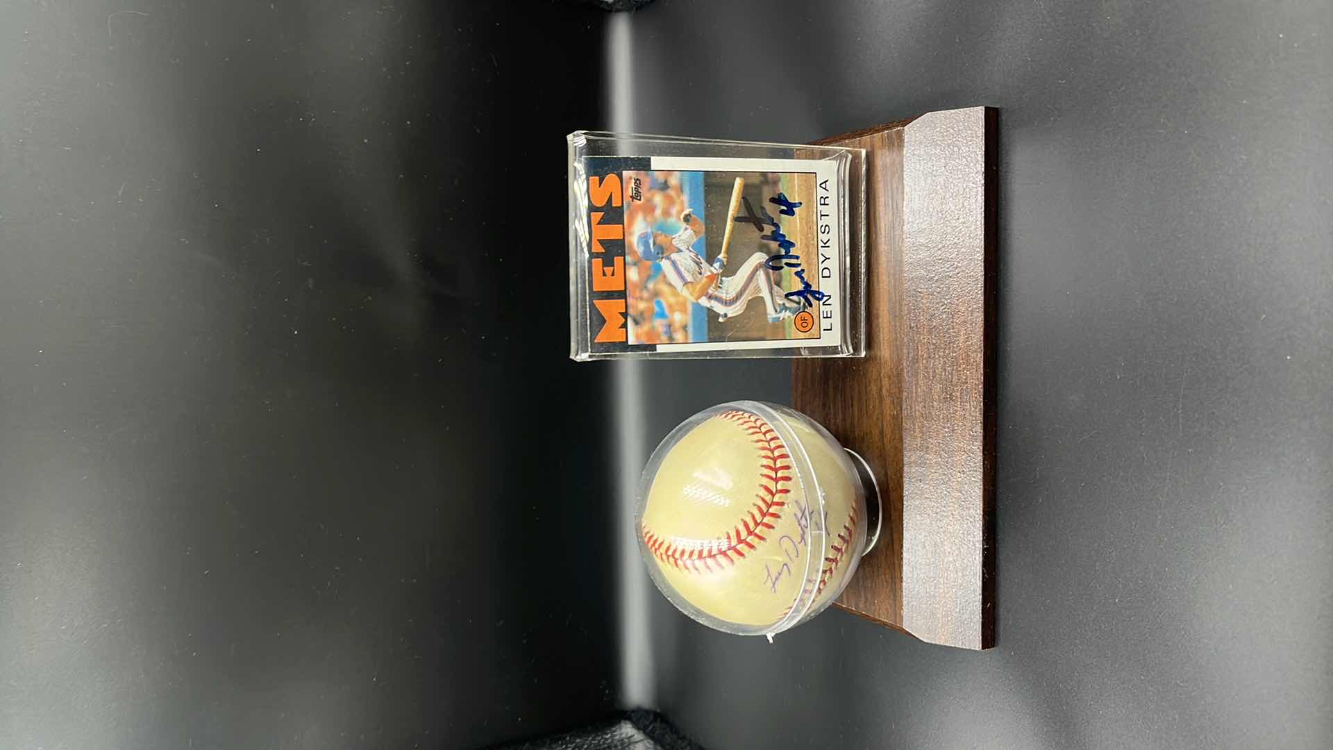 Photo 1 of LEN DYKSTRA  AUTOGRAPHED BASEBALL & CARD W DISPLAY