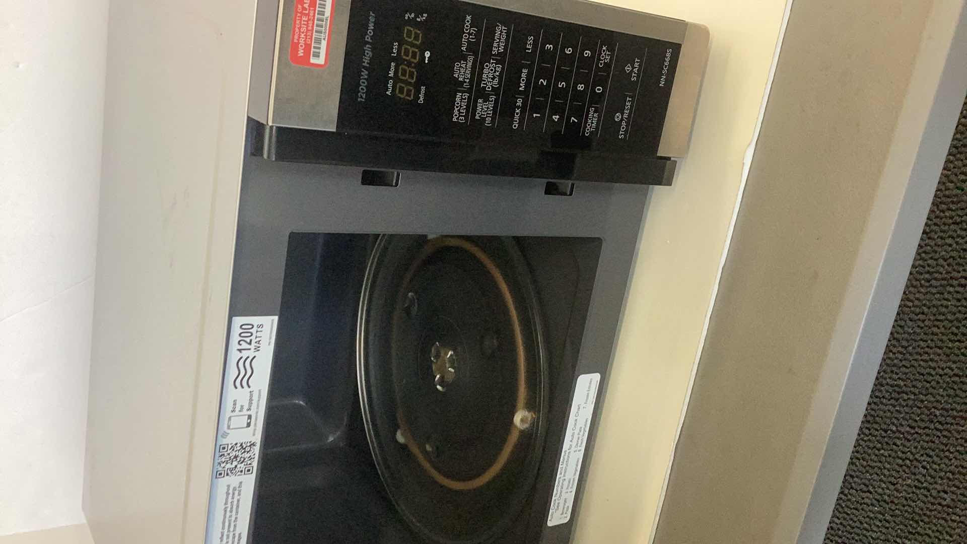 Photo 1 of PANASONIC MICROWAVE INVERTER 20” X 15” H 12”