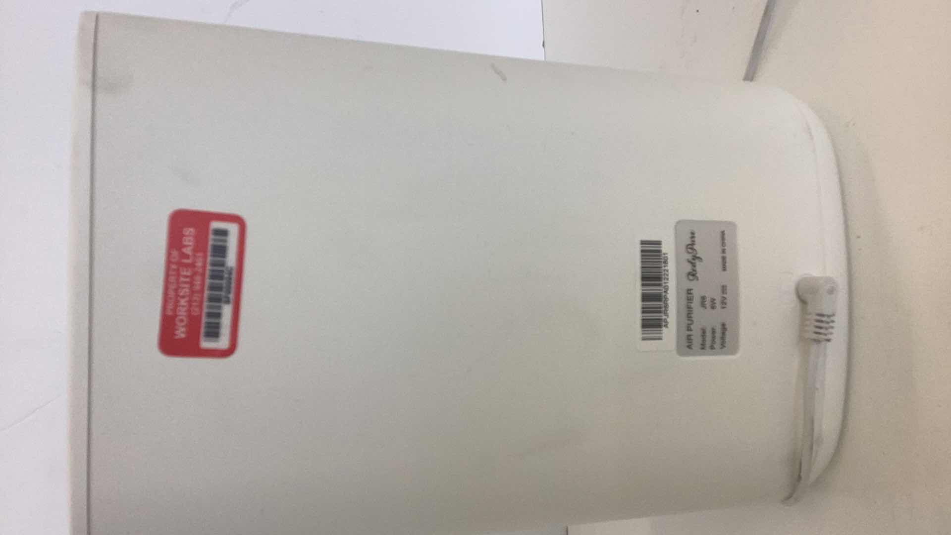 Photo 2 of REDYPURE AIR PURIFIER 7” X 10”