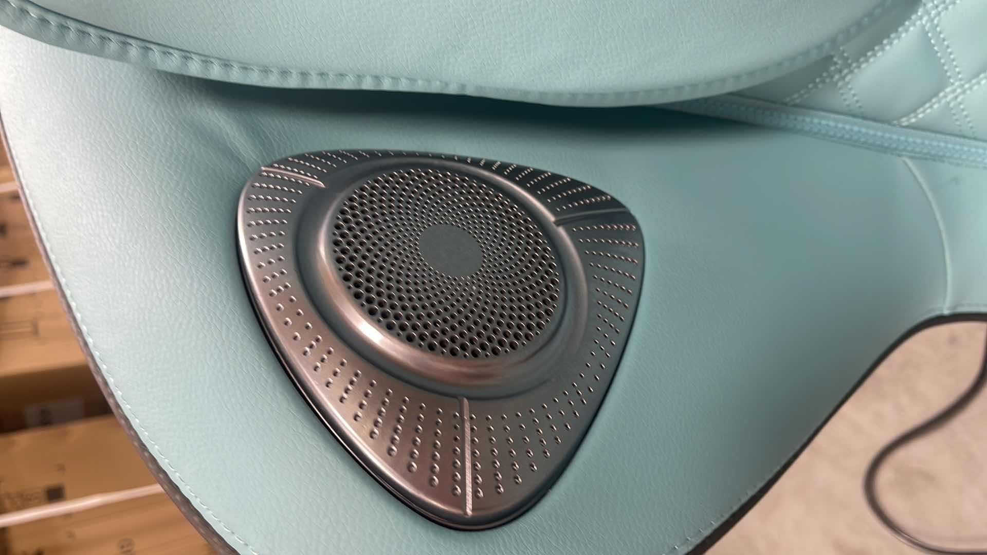 Photo 1 of IQ TECHNOLOGIES "CROWN" BLUE LUXURY MASSAGE CHAIR (OPEN BOX)