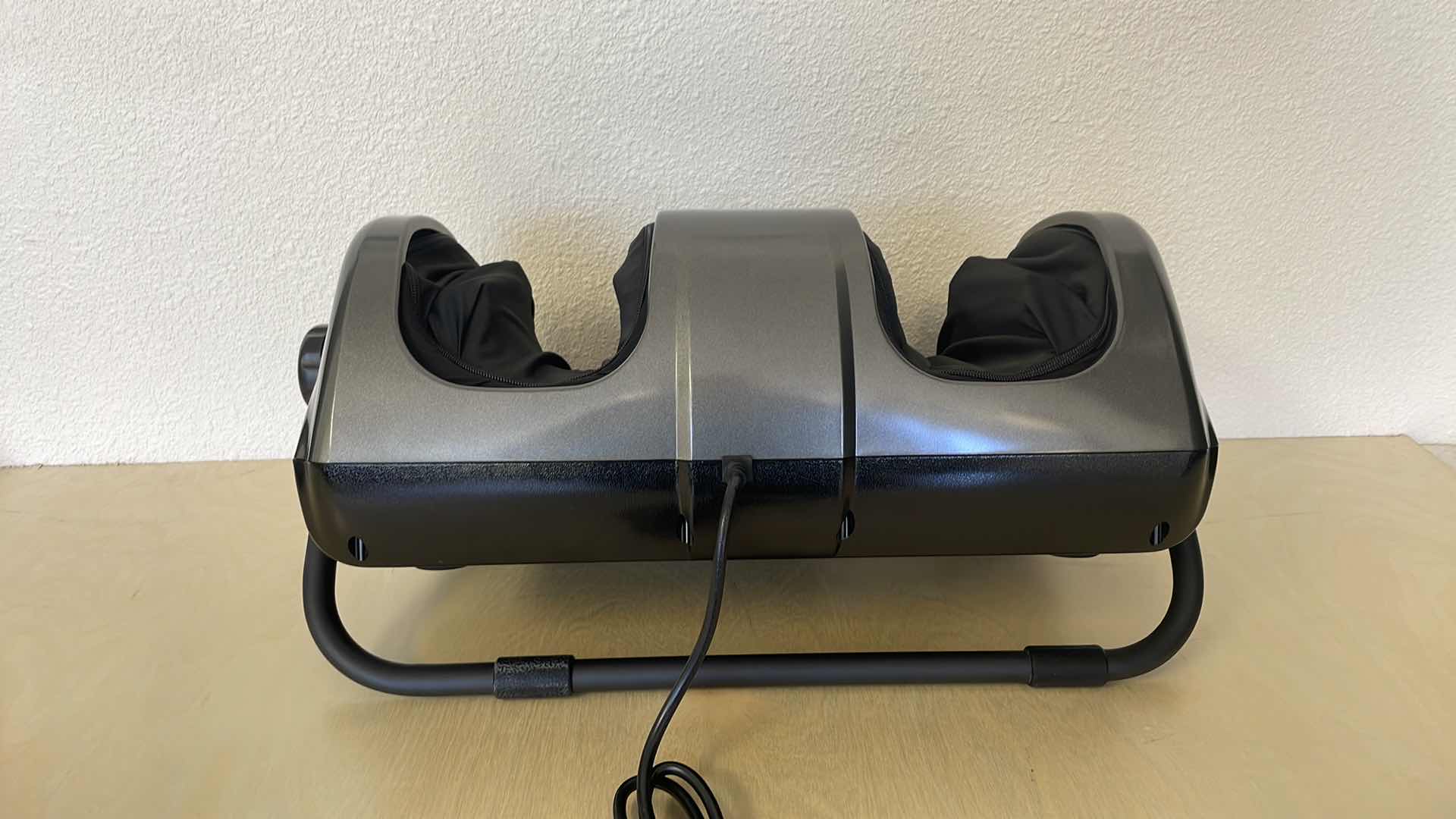 Photo 1 of IV RELIFE SILVER SHIATSU FOOT AND CALF MASSAGER 15”L x24”W