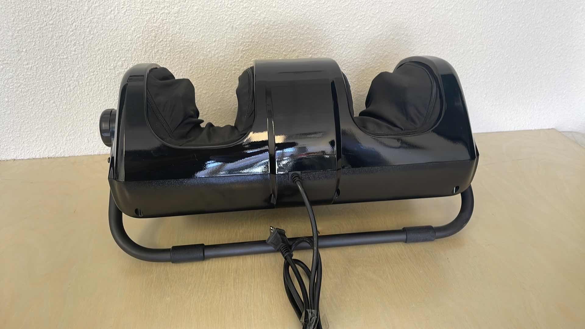 Photo 1 of IV RELIFE BLACK SHIATSU FOOT AND CALF MASSAGER 15”L x24”W