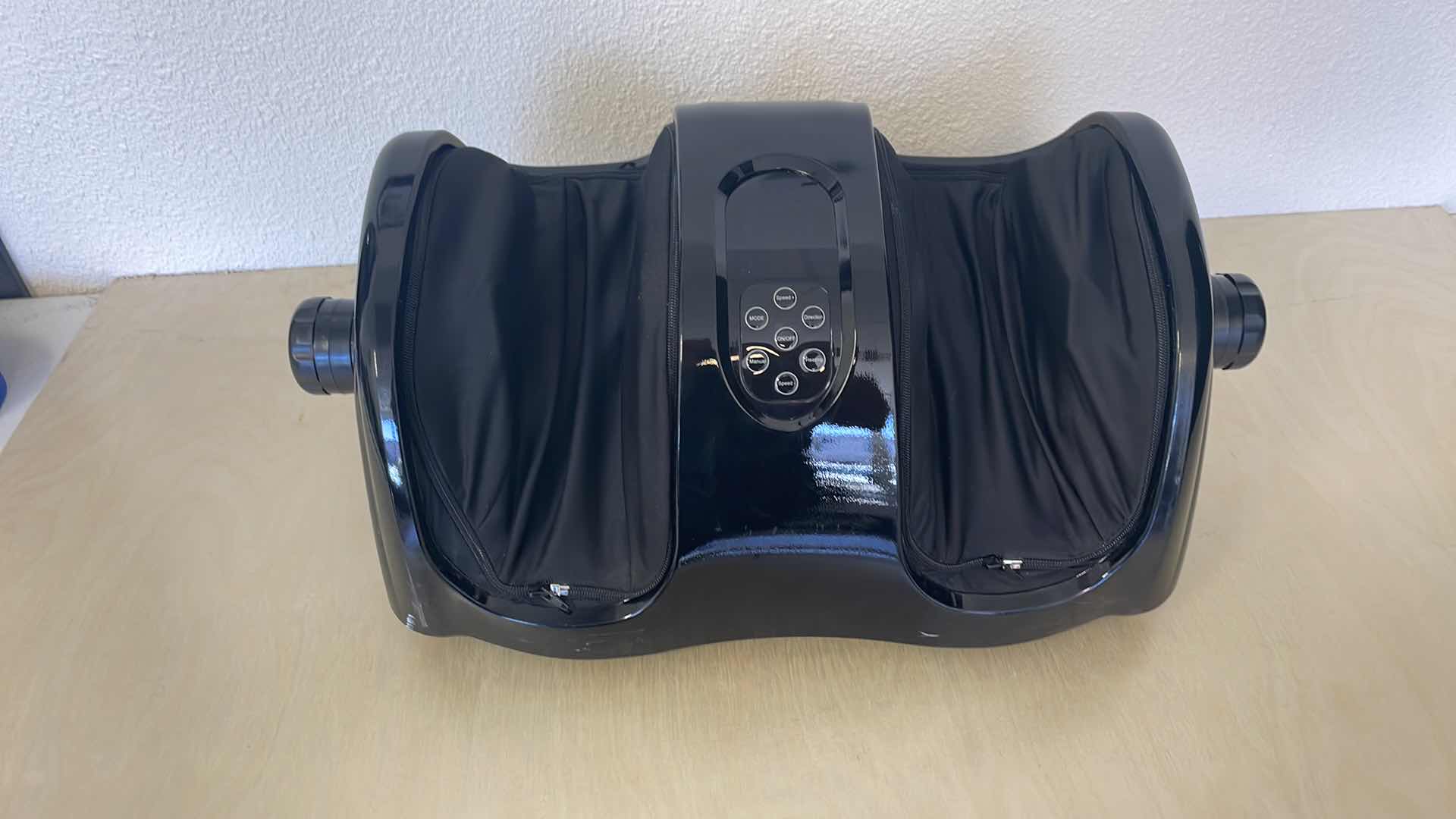 Photo 1 of IV RELIFE BLACK SHIATSU FOOT AND CALF MASSAGER 15”L x24”W