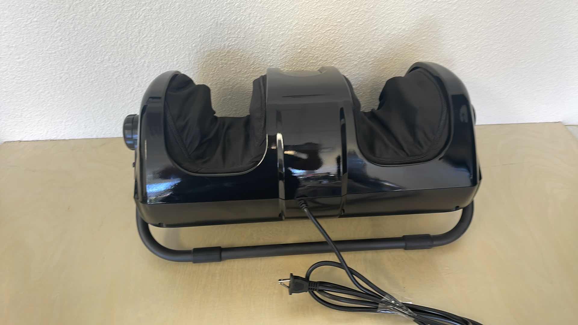 Photo 1 of IV RELIFE BLACK SHIATSU FOOT AND CALF MASSAGER 15”L x24”W