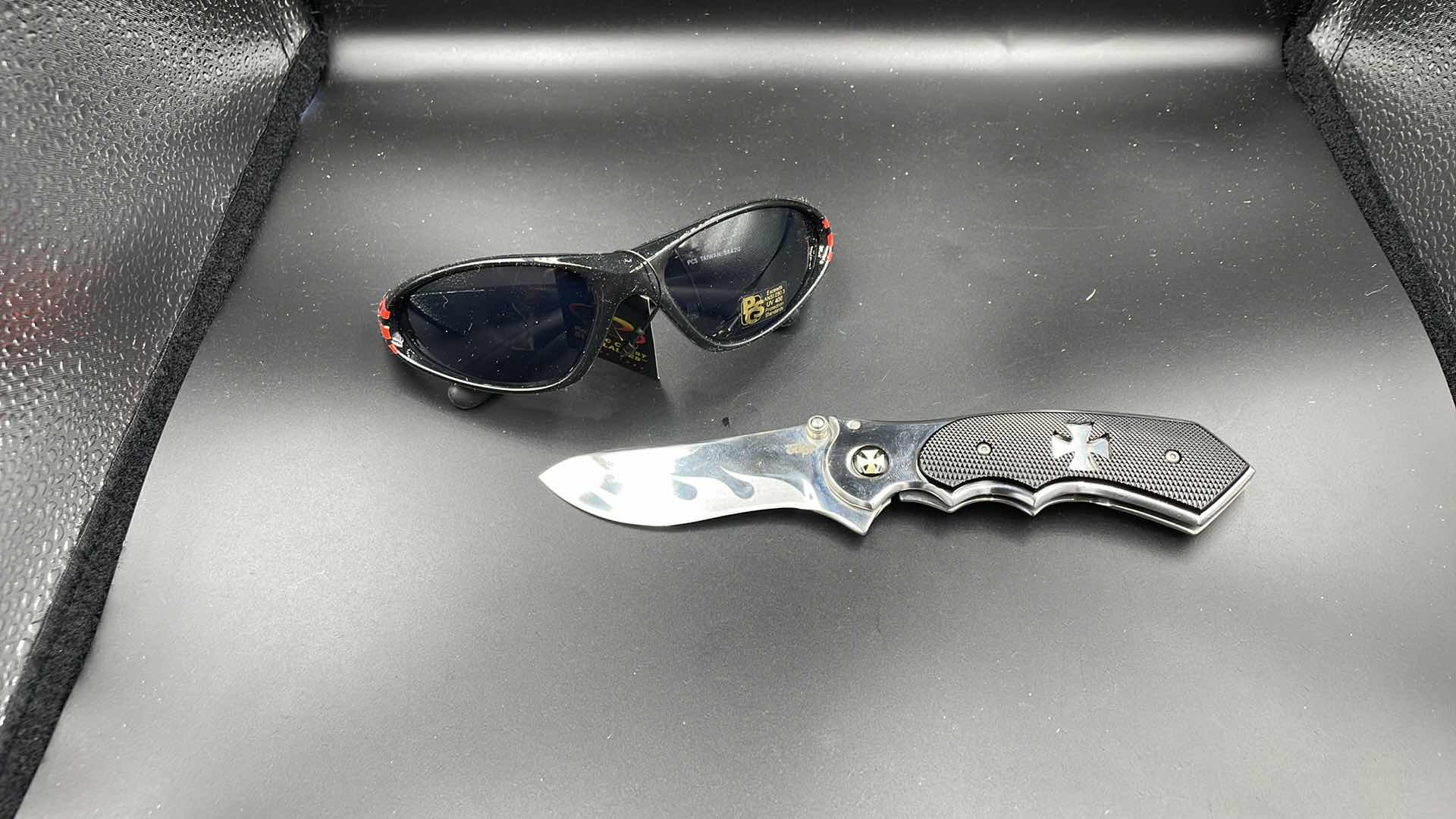 Photo 1 of PACIFIC COAST SUNGLASSES AND POCKET KNIFE 7”