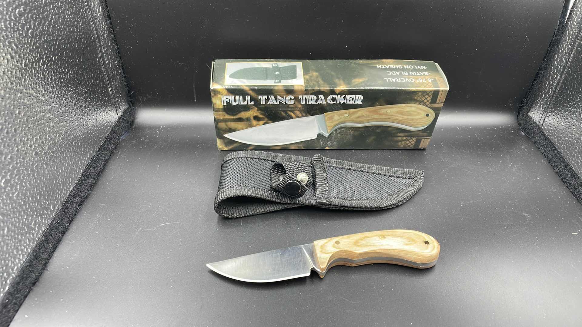 Photo 1 of FULL TANG TRACKER BLADE AND SHEATH 6”