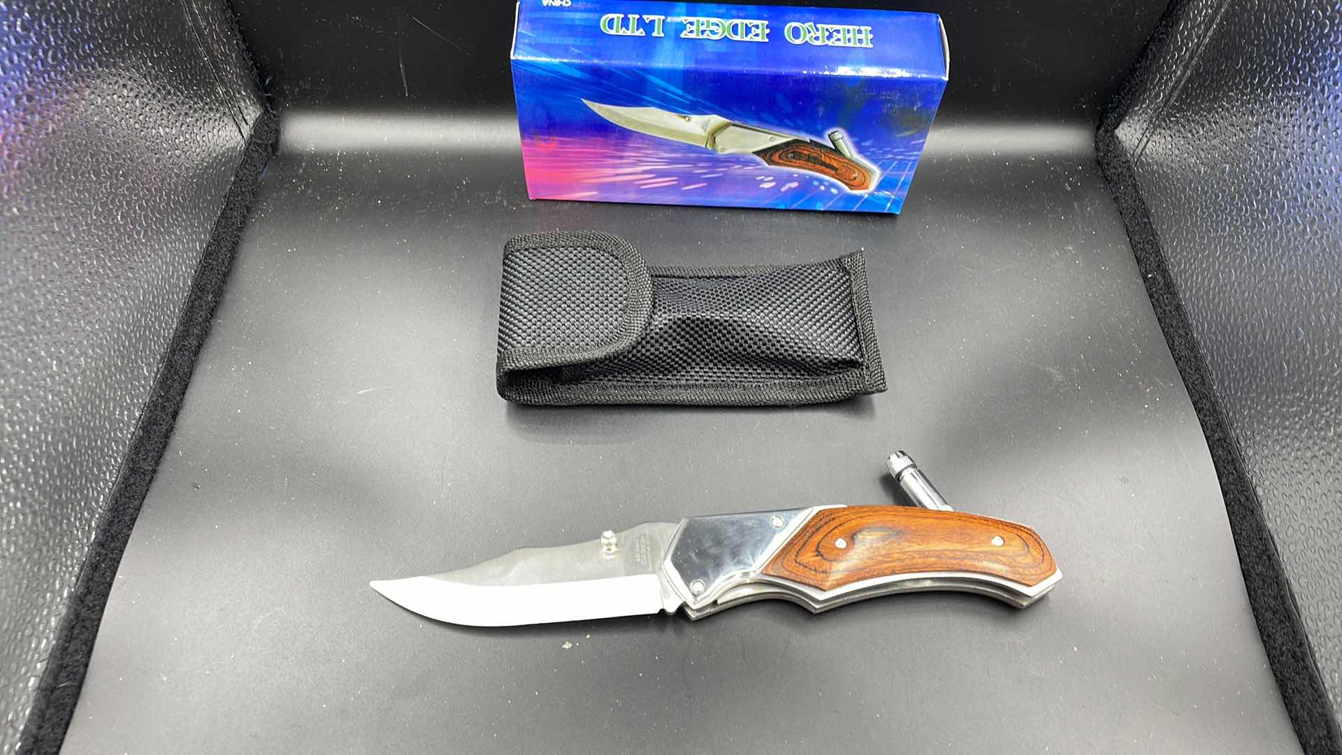 Photo 1 of HERO EDGE LTD FOLDING KNIFE 9”