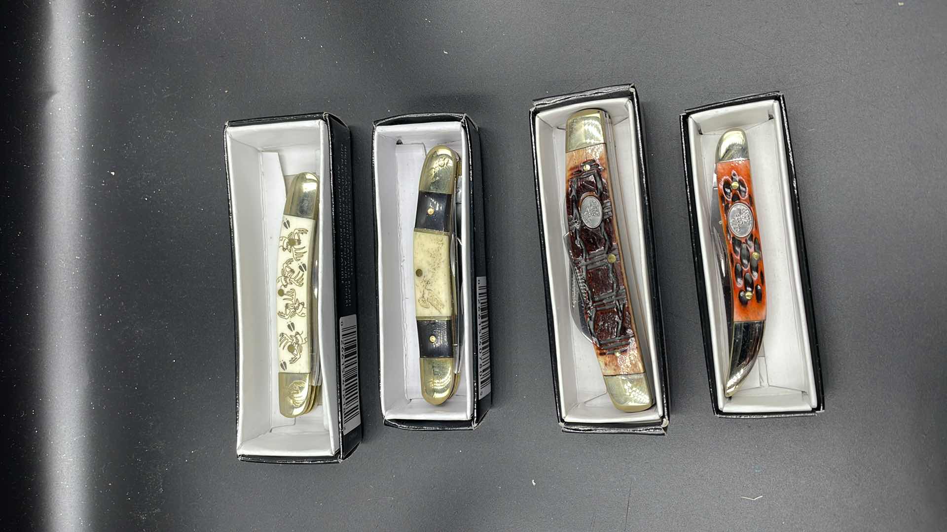 Photo 1 of STEEL WARRIOR 4 PC POCKET KNIFE SET