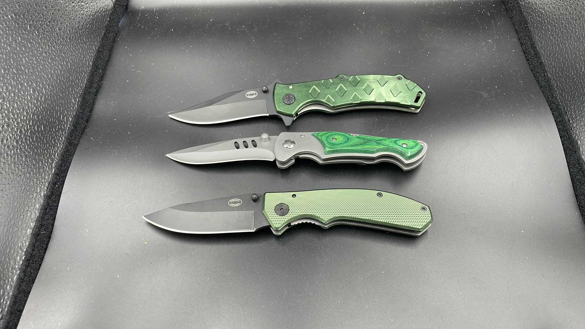 Photo 1 of FROST CUTLERY 3 PC POCKET KNIFE SET