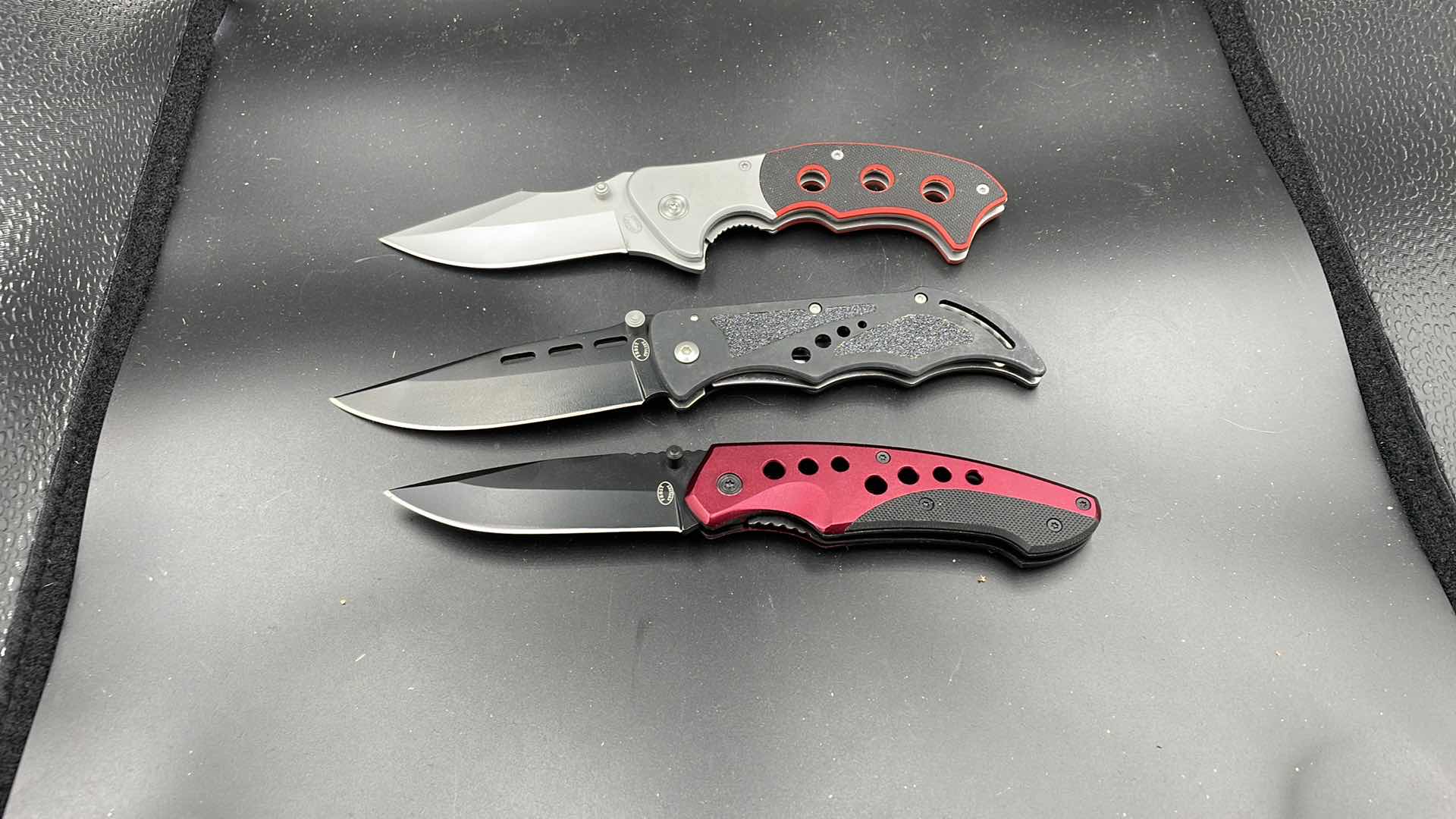 Photo 1 of FROST CUTLERY 3PC POCKET KNIFE SET