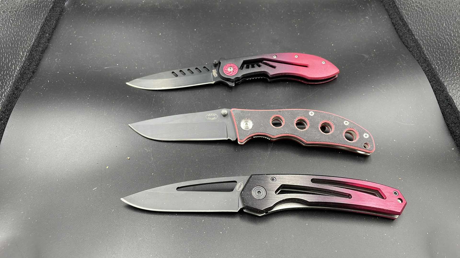 Photo 1 of FROST CUTLERY 3 PC POCKET KNIFE SET
