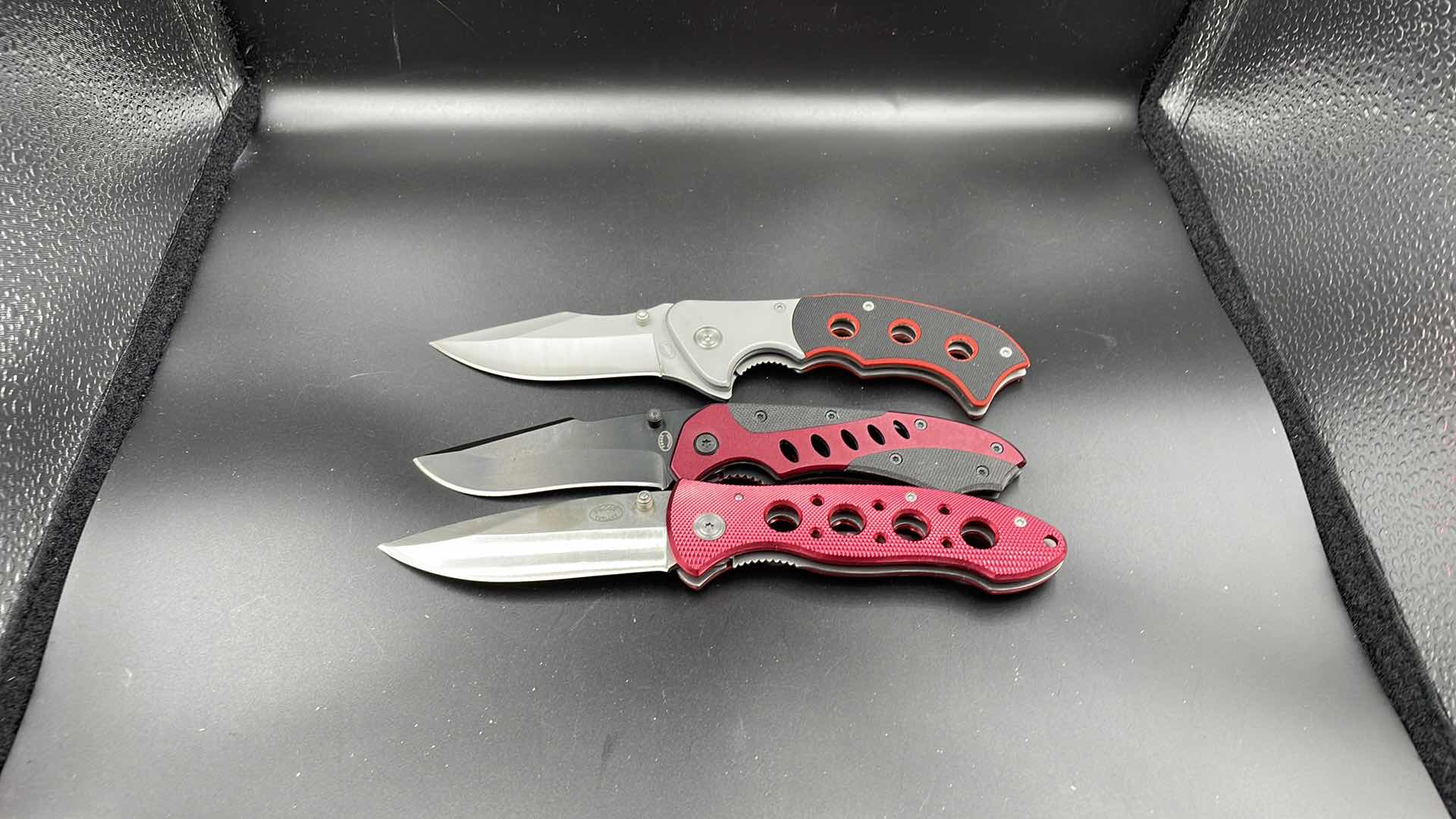 Photo 1 of FROST CUTLERY 3 PC POCKET KNIFE SET