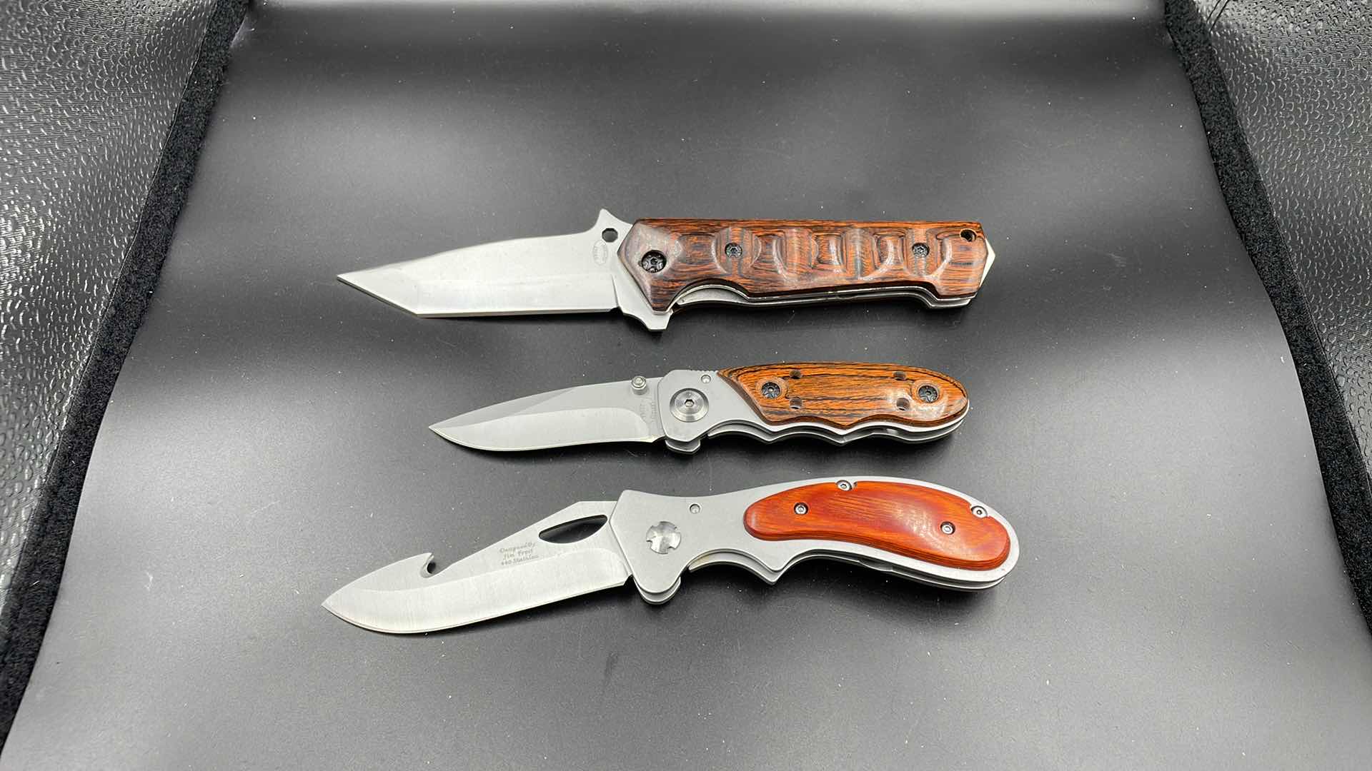Photo 1 of FROST CUTLERY 3 PC POCKET KNIFE SET