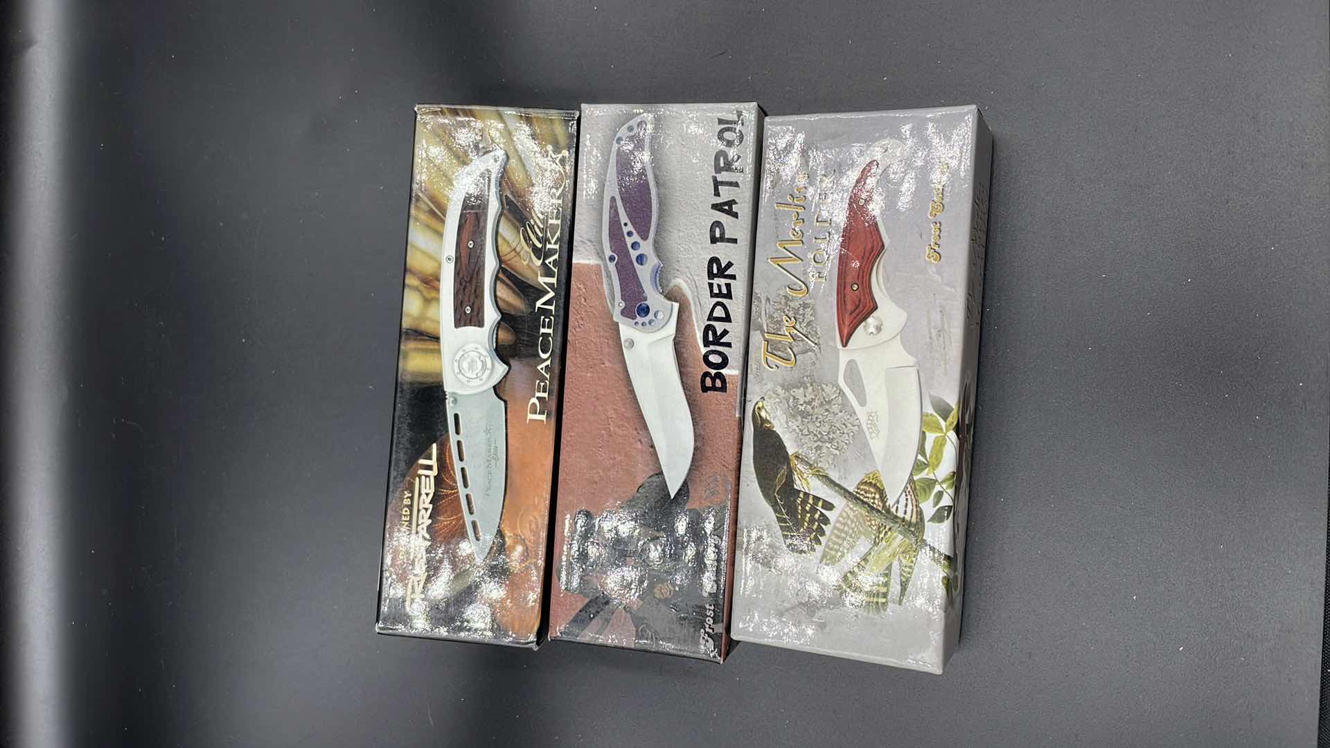 Photo 1 of FROST CUTLERY 3 PC POCKET KNIFE SET