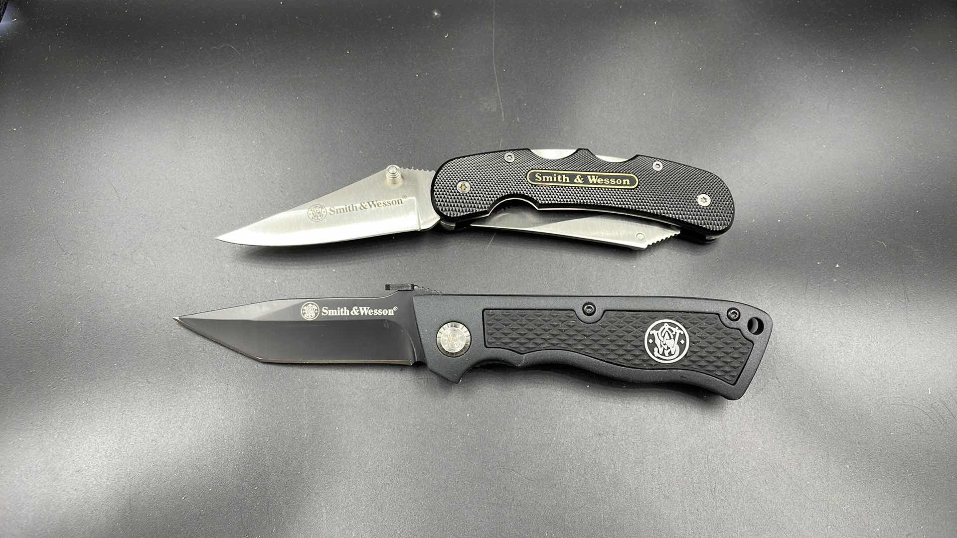 Photo 1 of PAIR OF SMITH & WESSON POCKET KNIVES