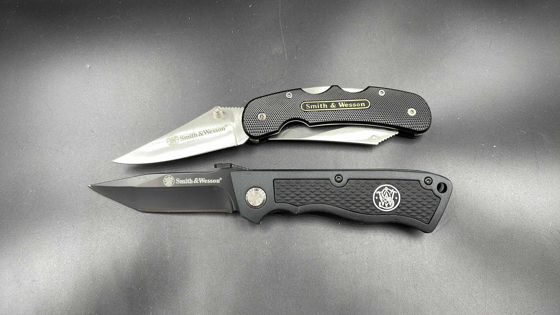 Photo 1 of PAIR OF SMITH & WESSON POCKET KNIVES