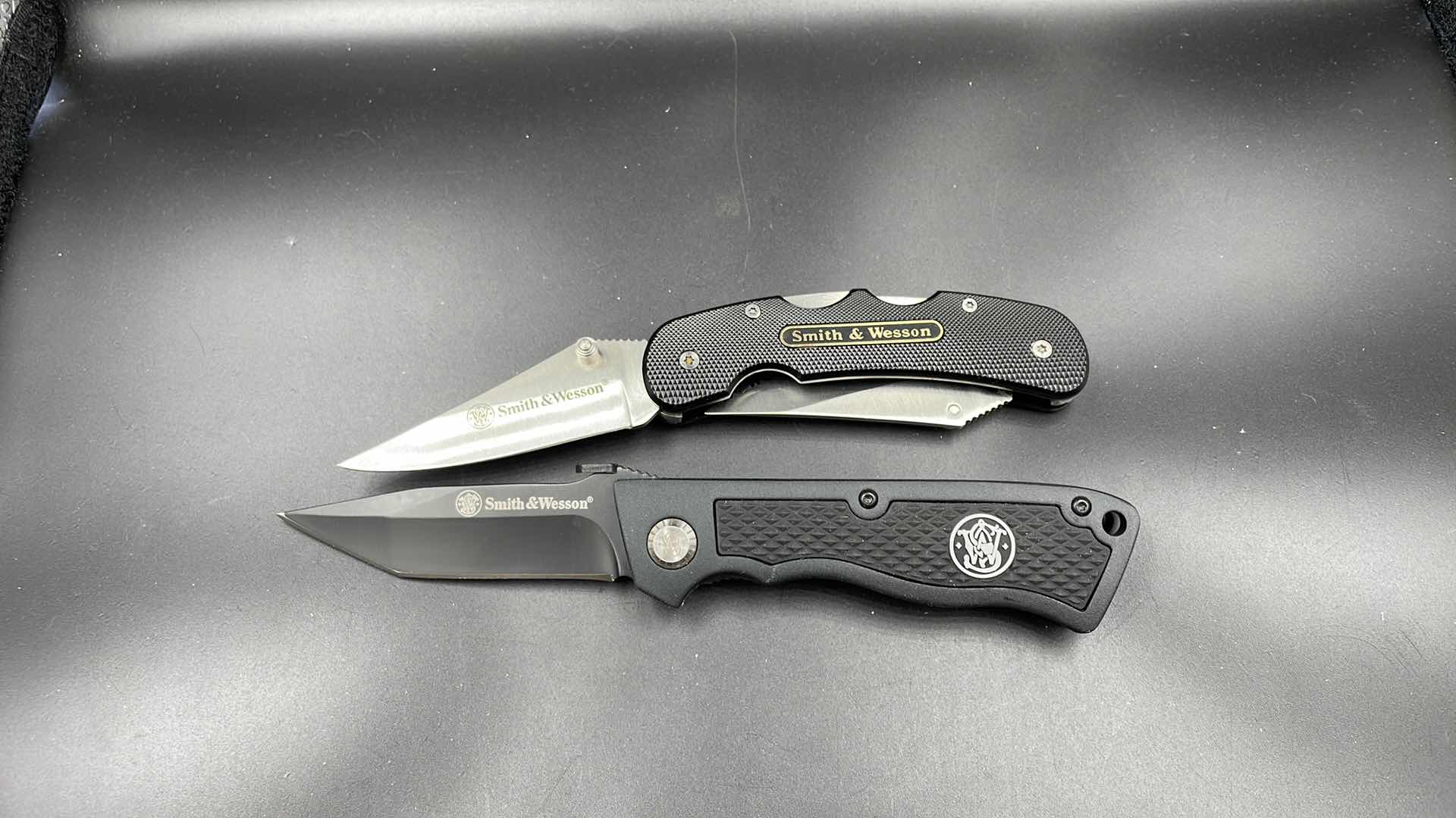 Photo 1 of PAIR OF SMITH & WESSON POCKET KNIVES
