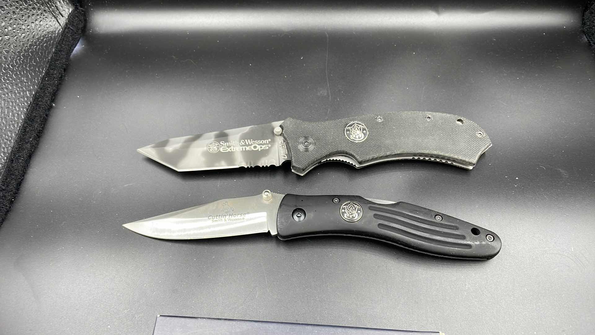 Photo 1 of PAIR OF SMITH & WESSON POCKET KNIVES