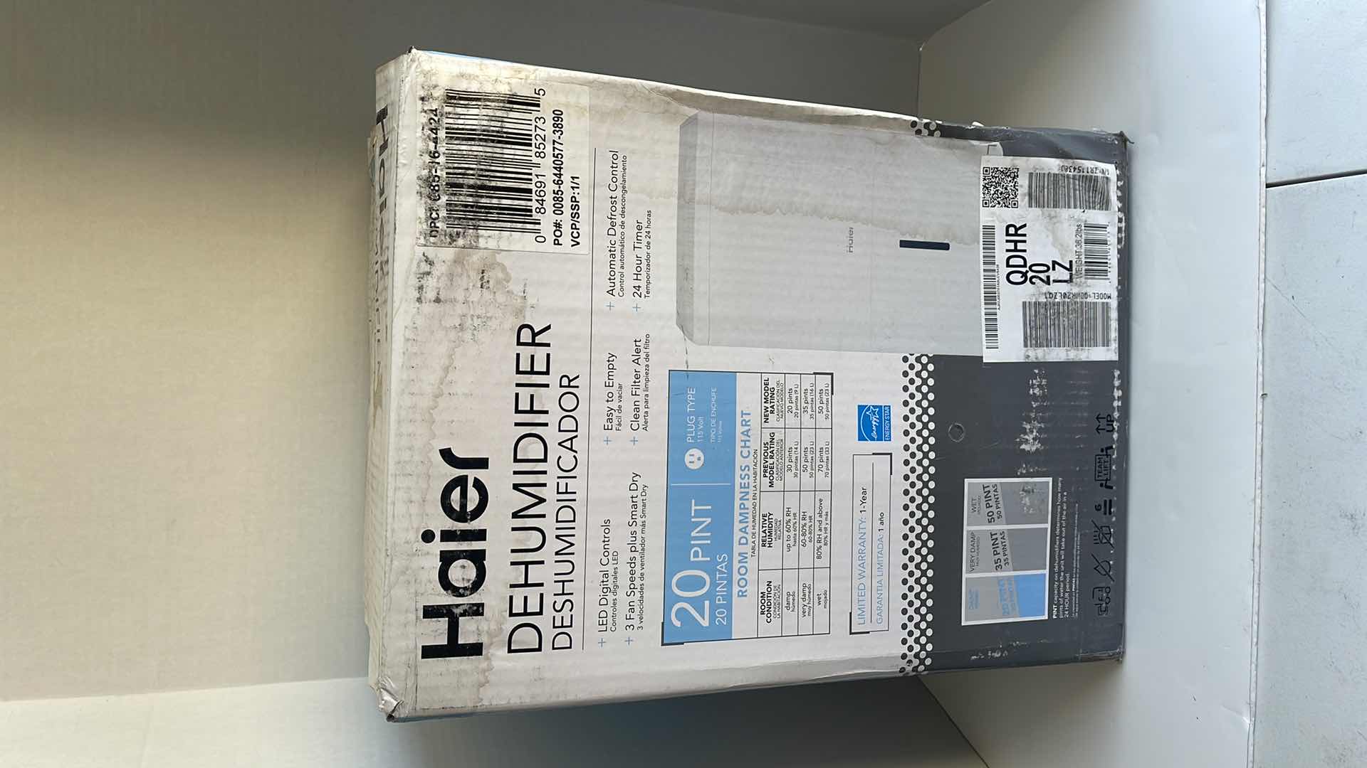 Photo 1 of HAIER DEHUMIDIFIER MODEL QDHR20LZ