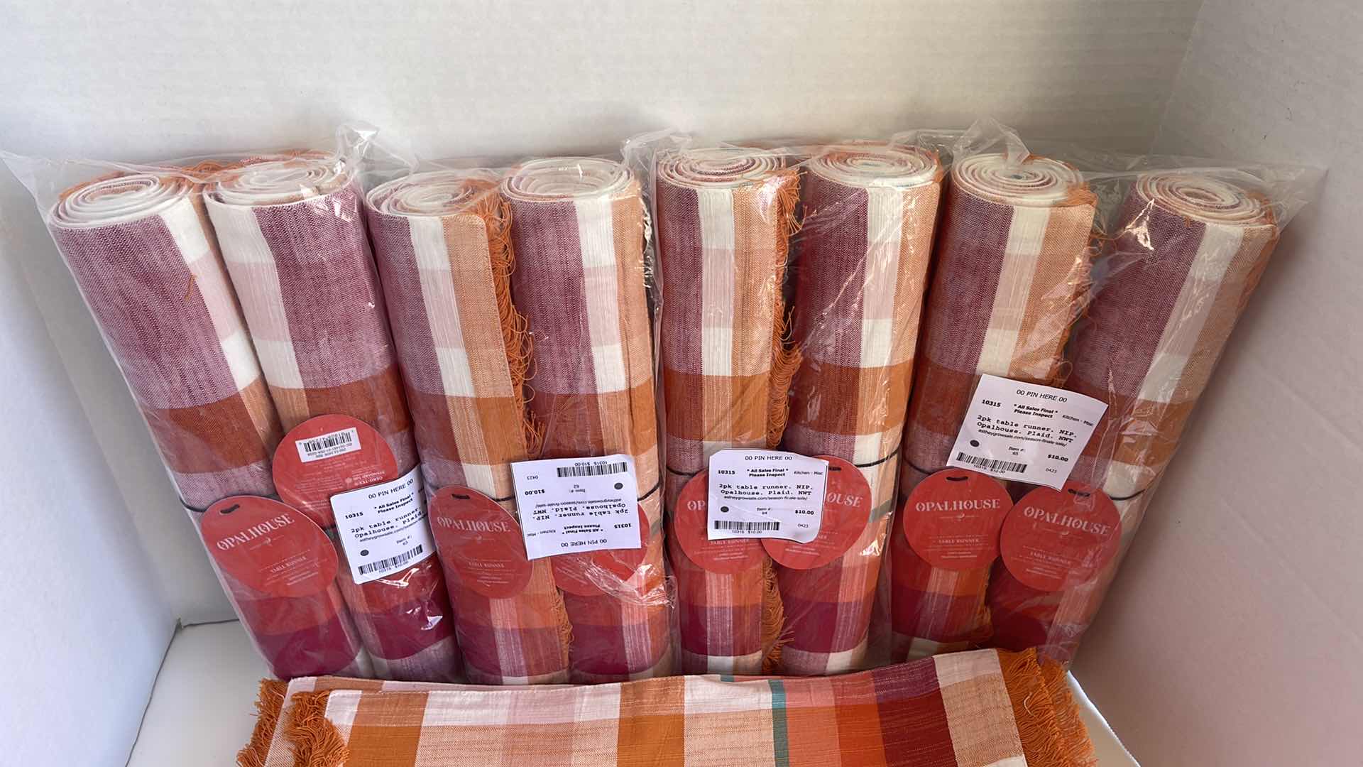 Photo 1 of LOT OF OPALHOUSE TABLE RUNNERS