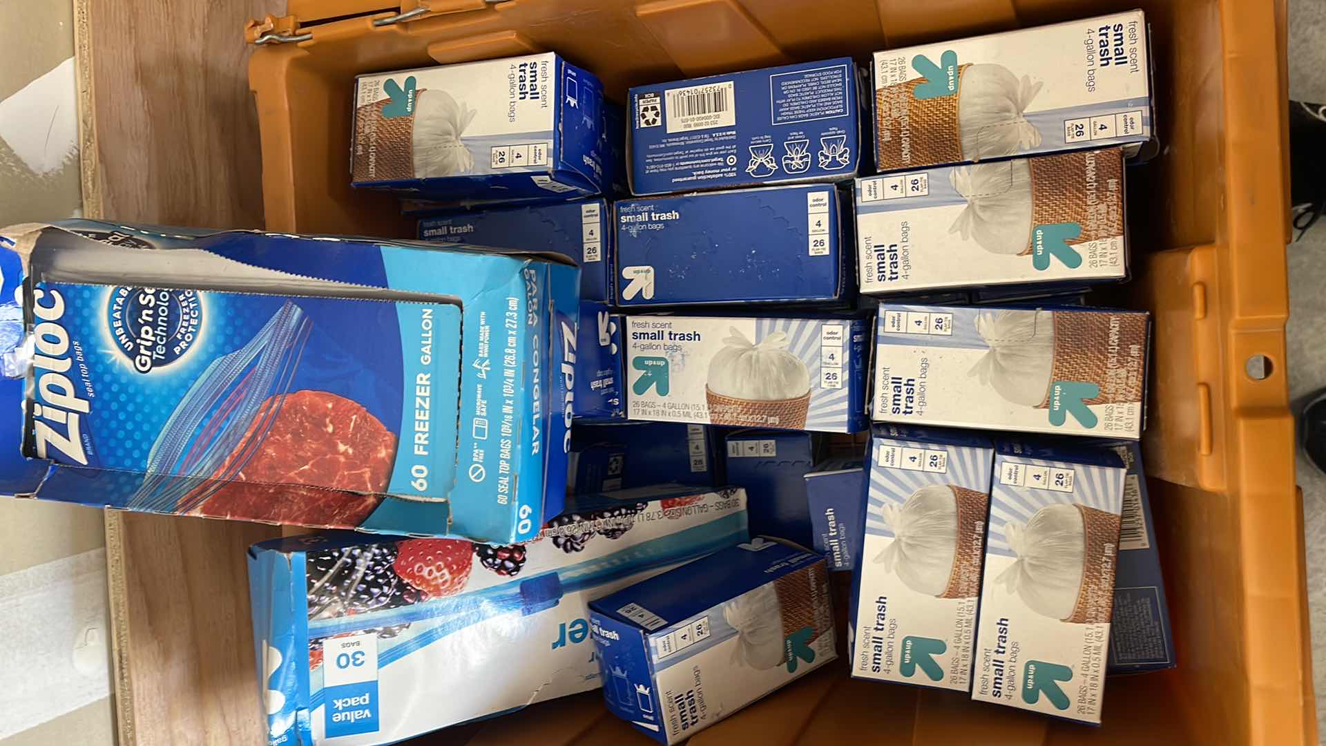 Photo 3 of TOTE OF TRASH BAGS & ZIPLOCK BAGS