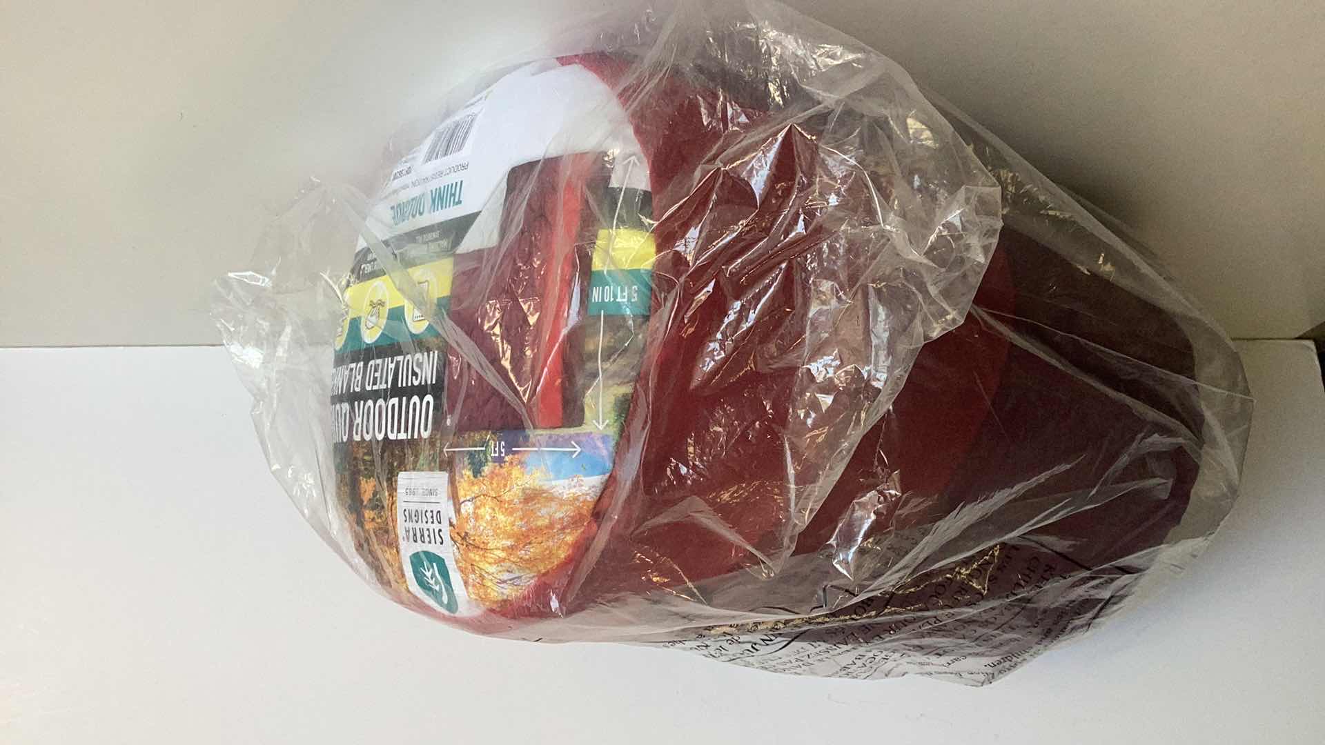 Photo 1 of SIERRA DESIGNS OUTDOOR QUILT INSULATED BLANKET