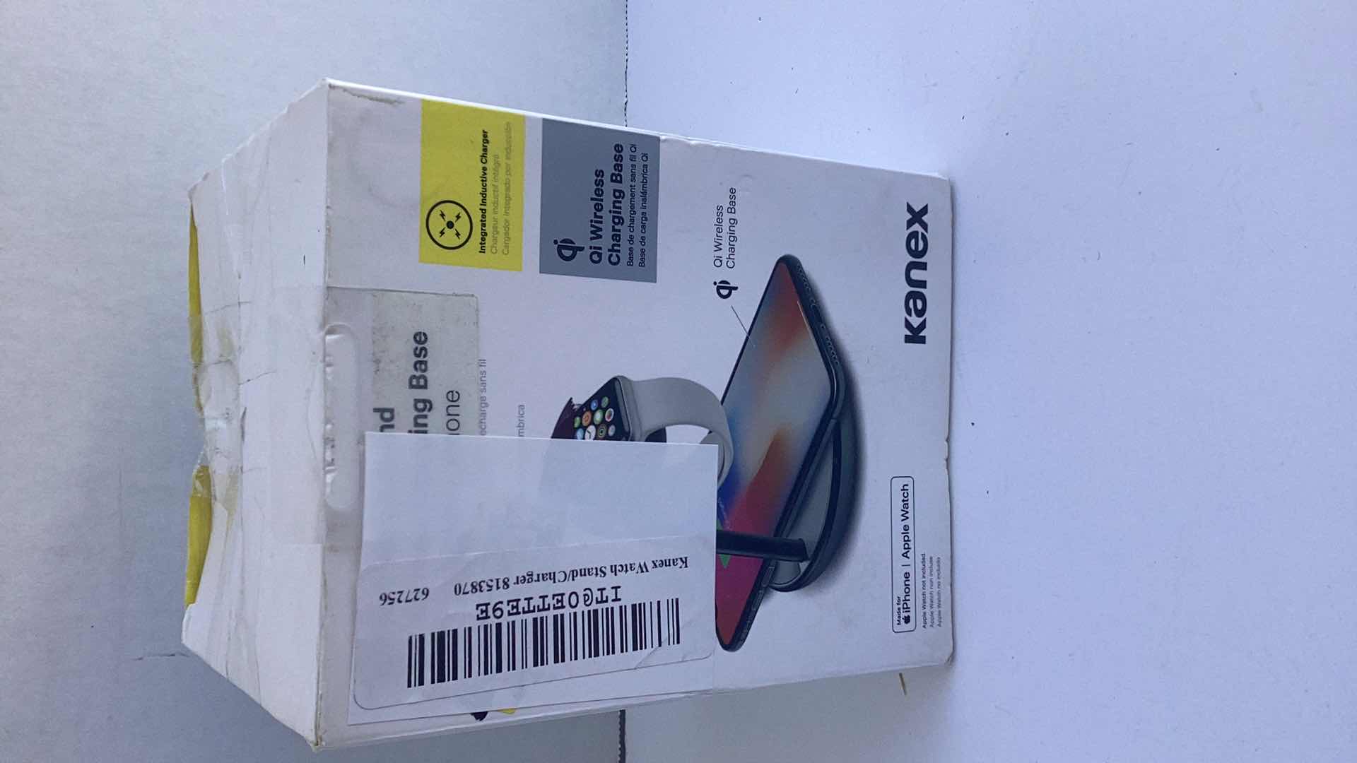 Photo 1 of QI WIRELESS CHARGING BASE