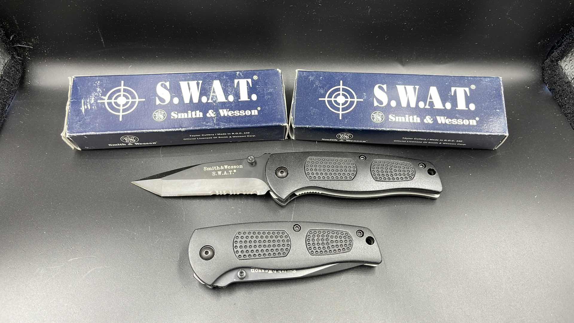 Photo 1 of 2 PC SMITH & WESSON S.W.A.T. KNIFE SW114