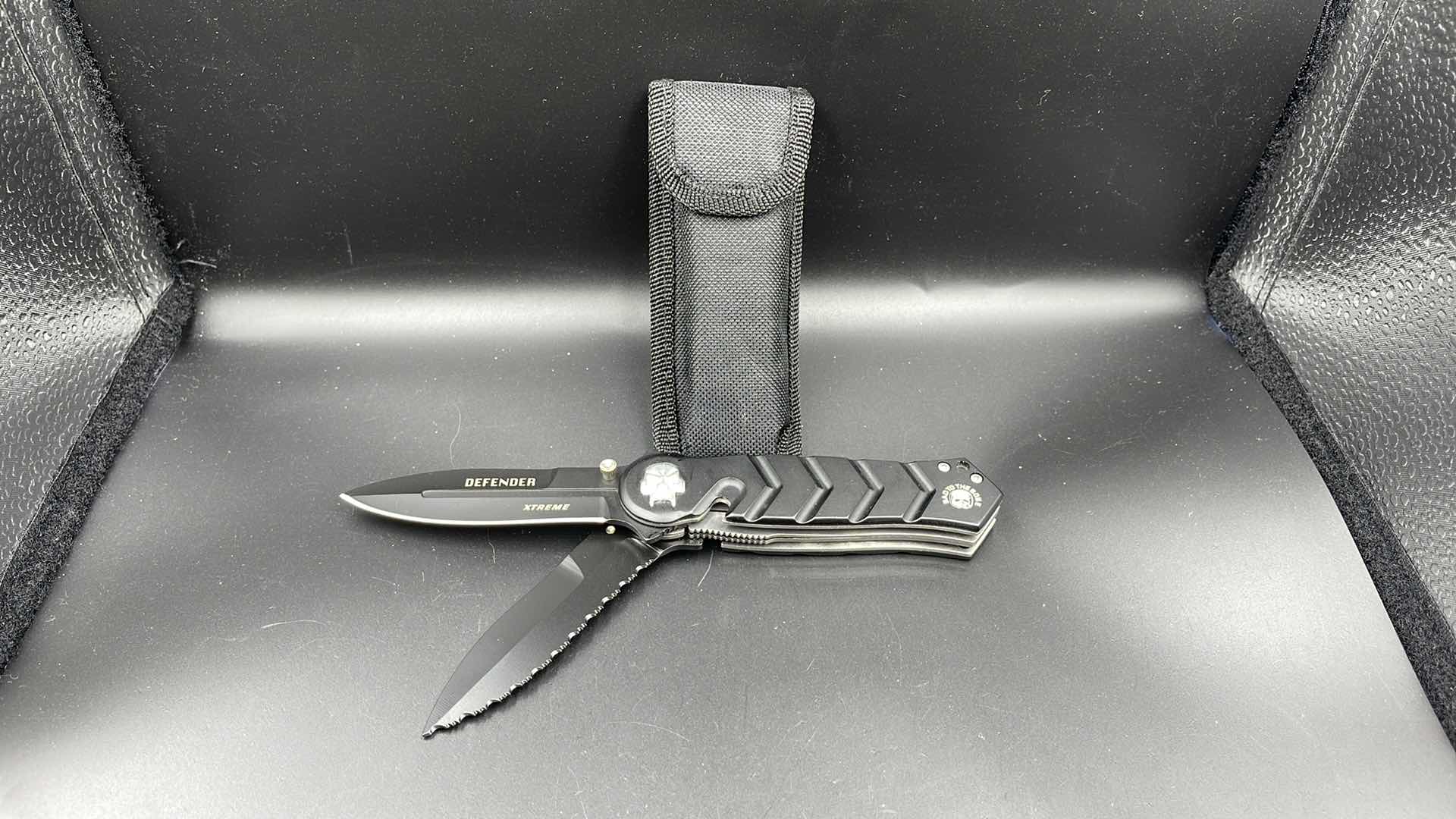 Photo 1 of DEFENDER EXTREME KNIFE W SHEATH 8”