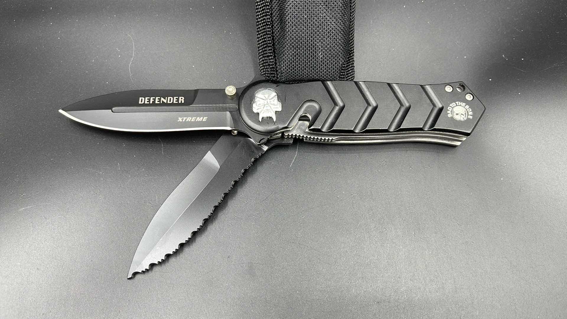 Photo 1 of DEFENDER EXTREME KNIFE W SHEATH 8”