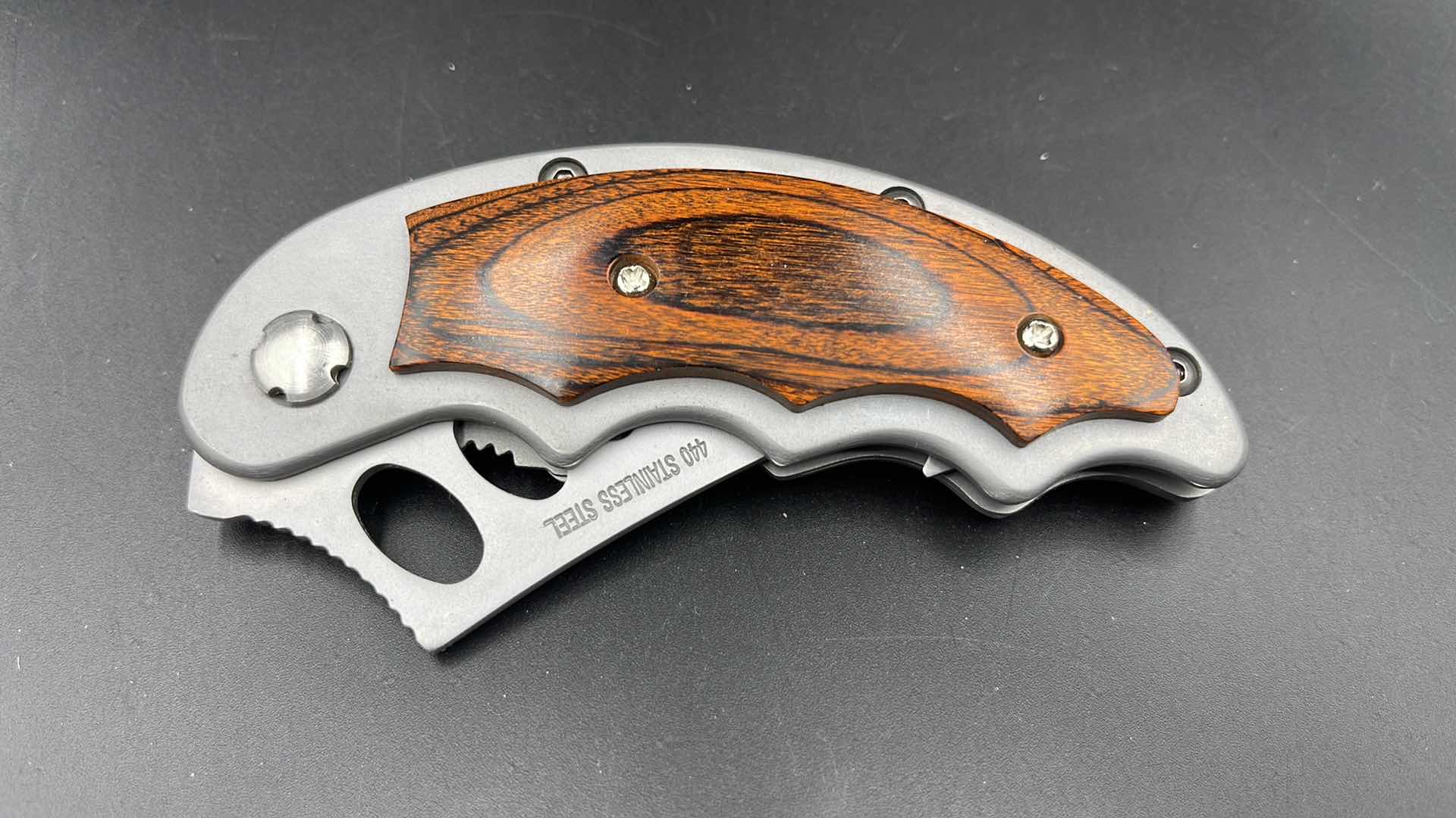 Photo 1 of FOLDING HUNTING/ HIKING KNIFE 7.5”