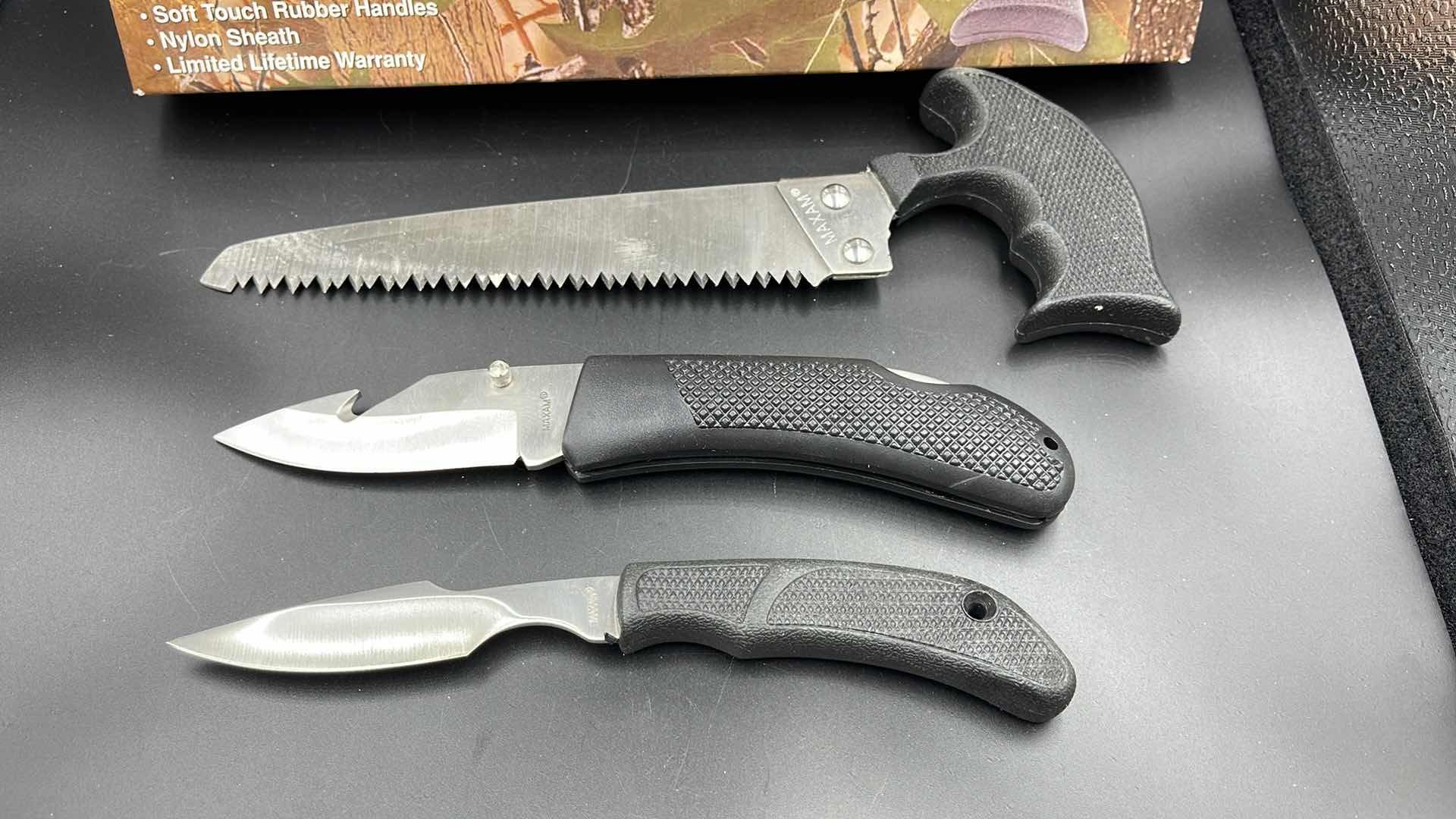 Photo 1 of MAXAM 3 PC GAME KNIFE SET