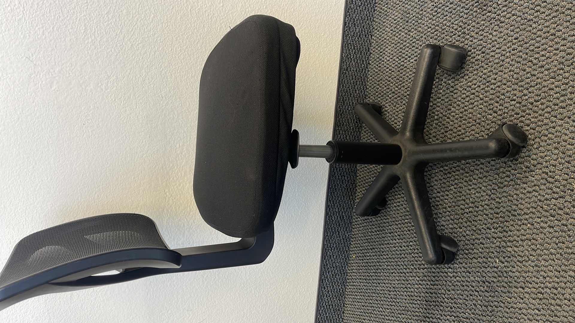 Photo 1 of 2 PC ADJUSTABLE HEIGHT OFFICE CHAIRS