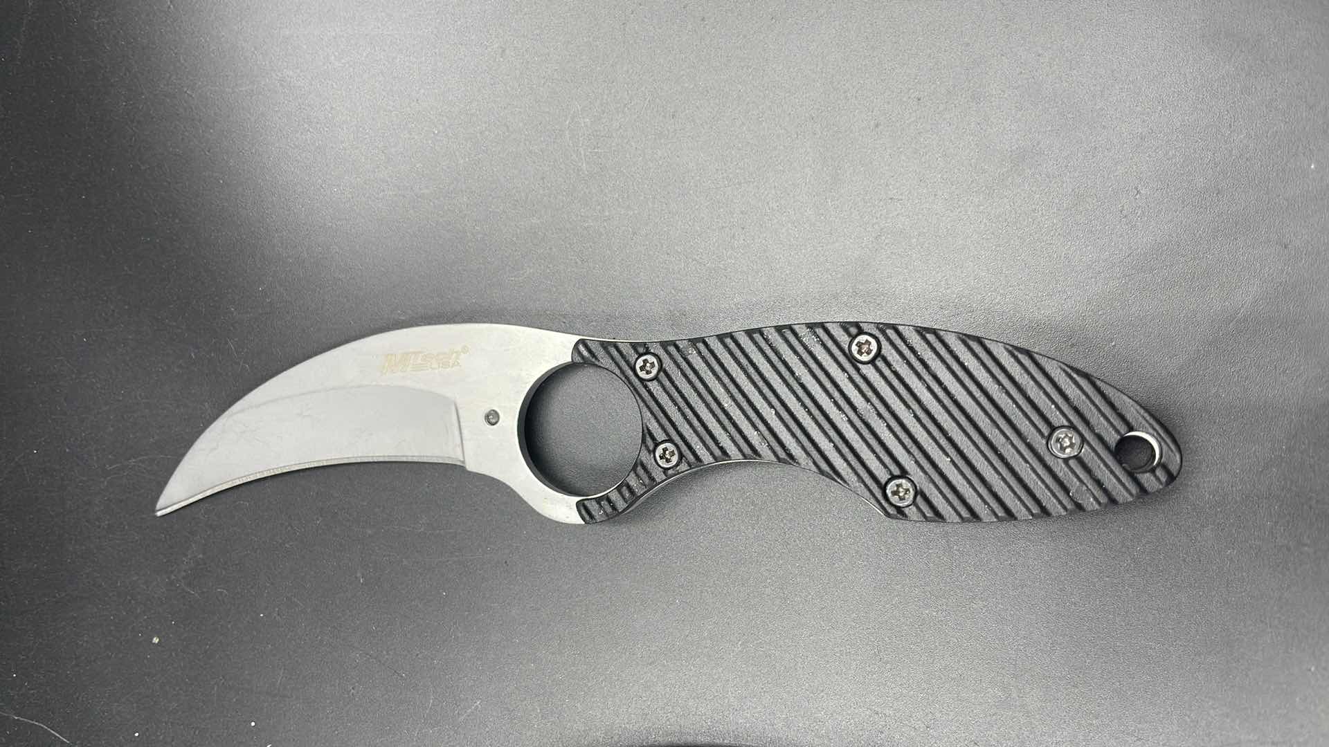 Photo 1 of HUNTING KNIFE 7” W SHEATH