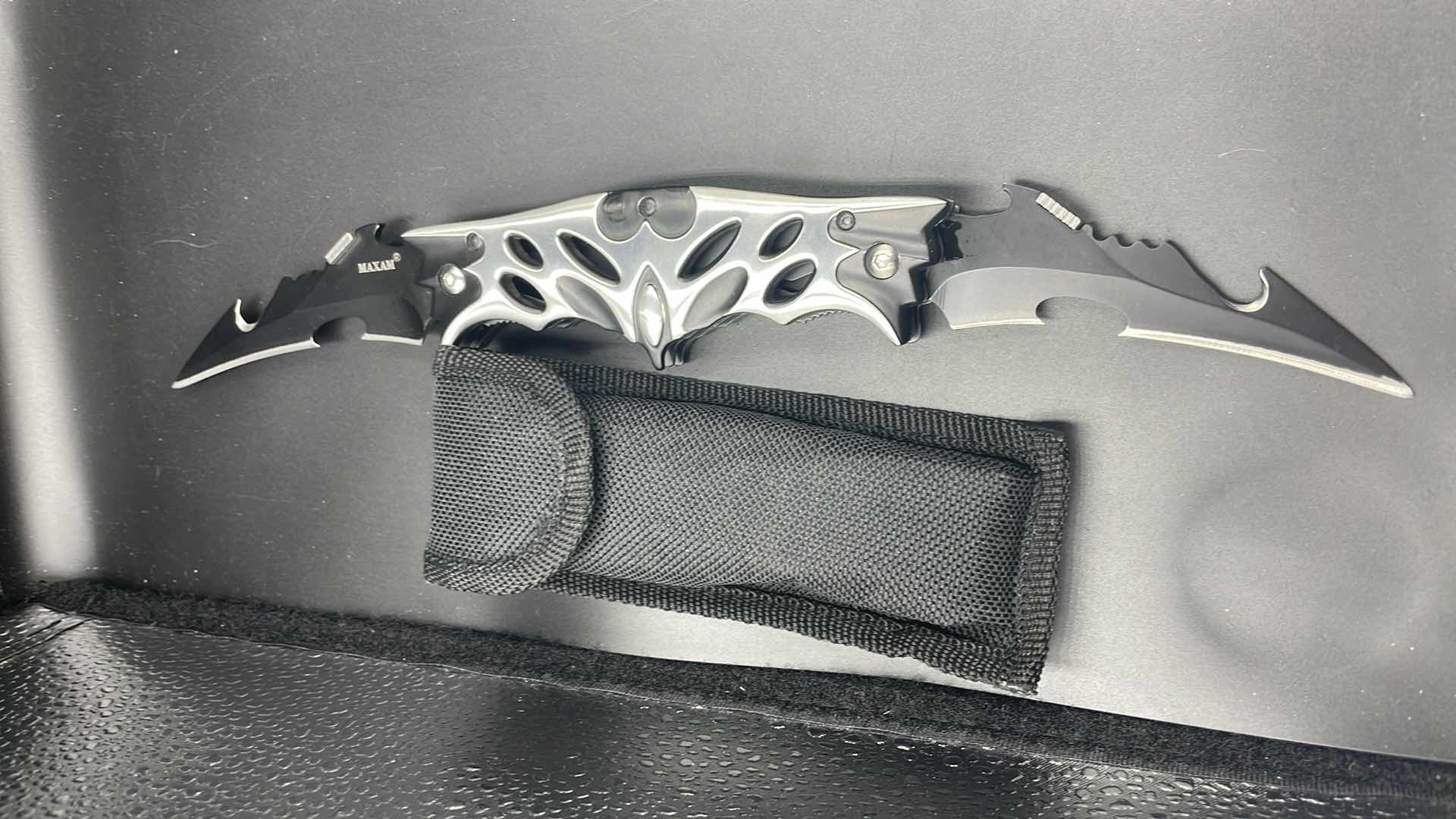 Photo 1 of 3 PC HUNTING KNIFE SET