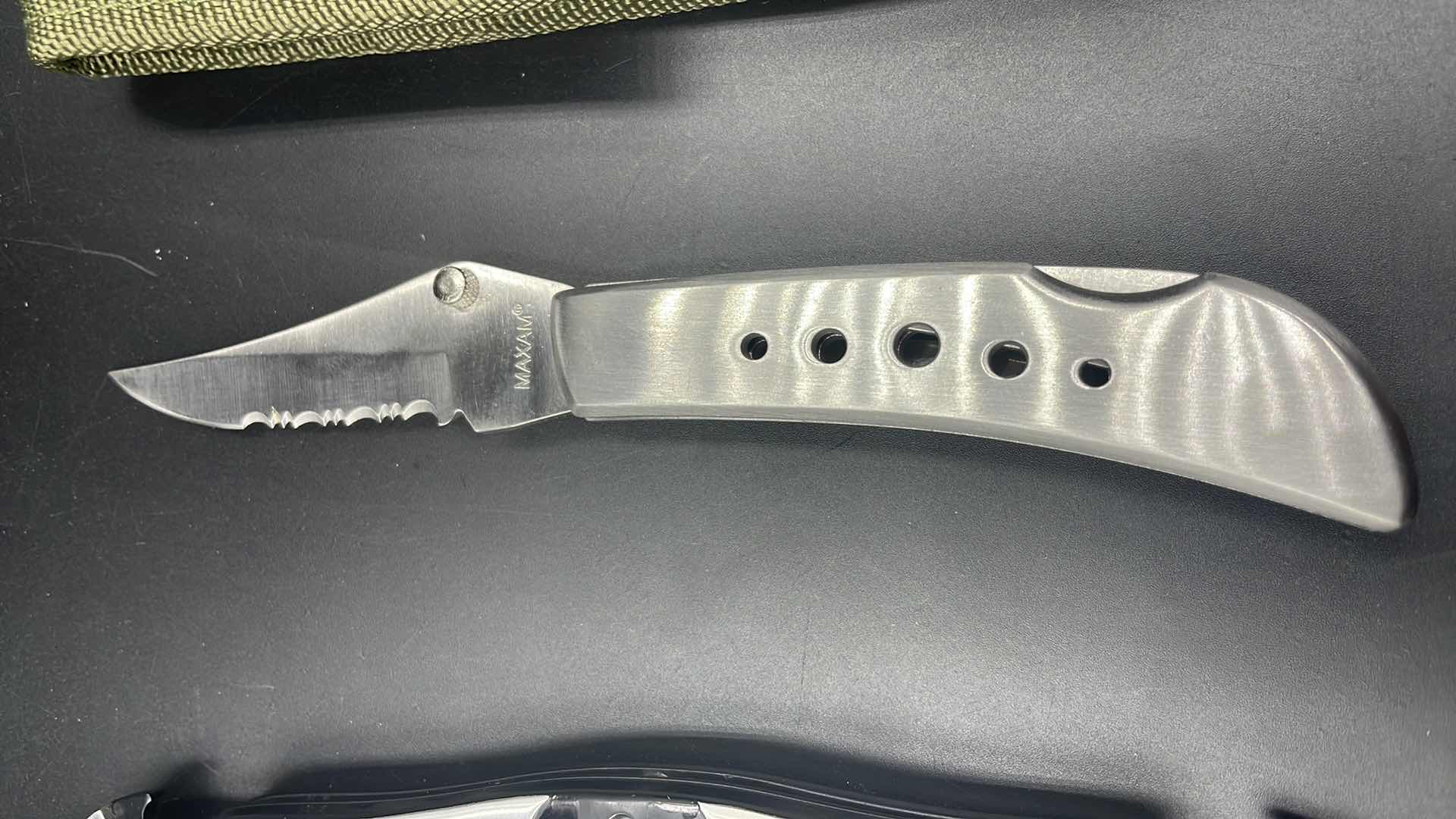 Photo 3 of 3 PC HUNTING KNIFE SET