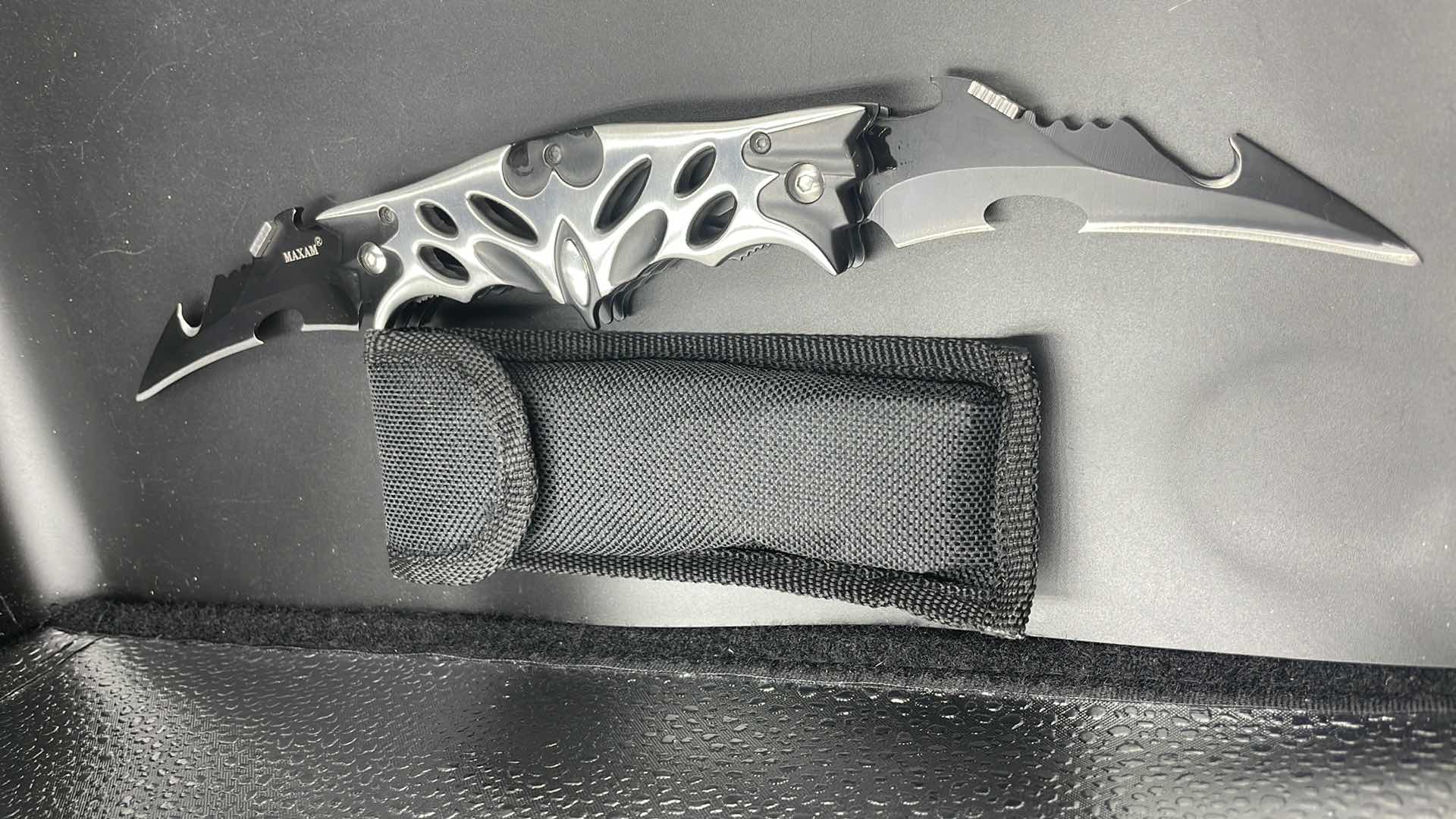 Photo 1 of 3 PC HUNTING KNIFE SET