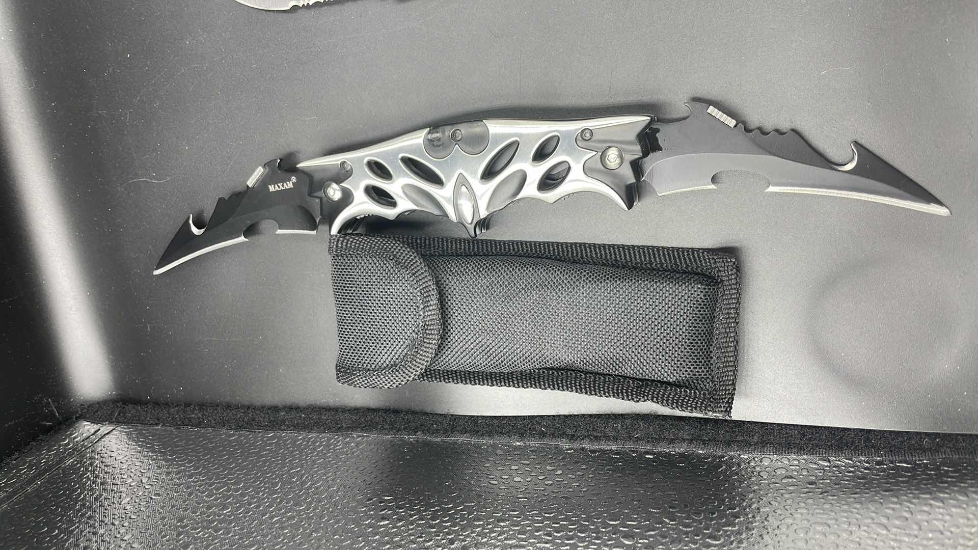 Photo 1 of 3 PC HUNTING KNIFE SET