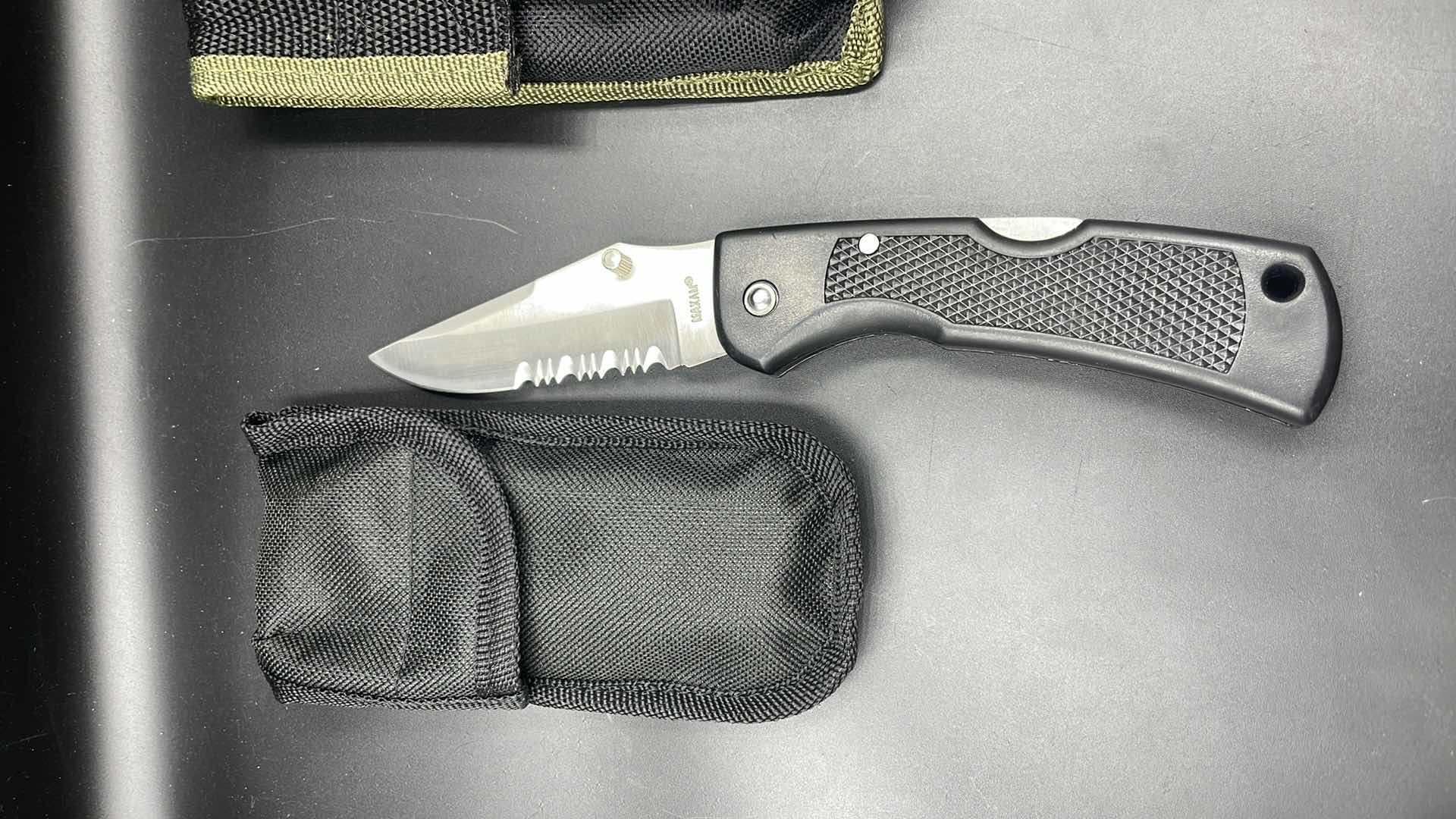 Photo 1 of 2 PC HUNTING KNIFE SET