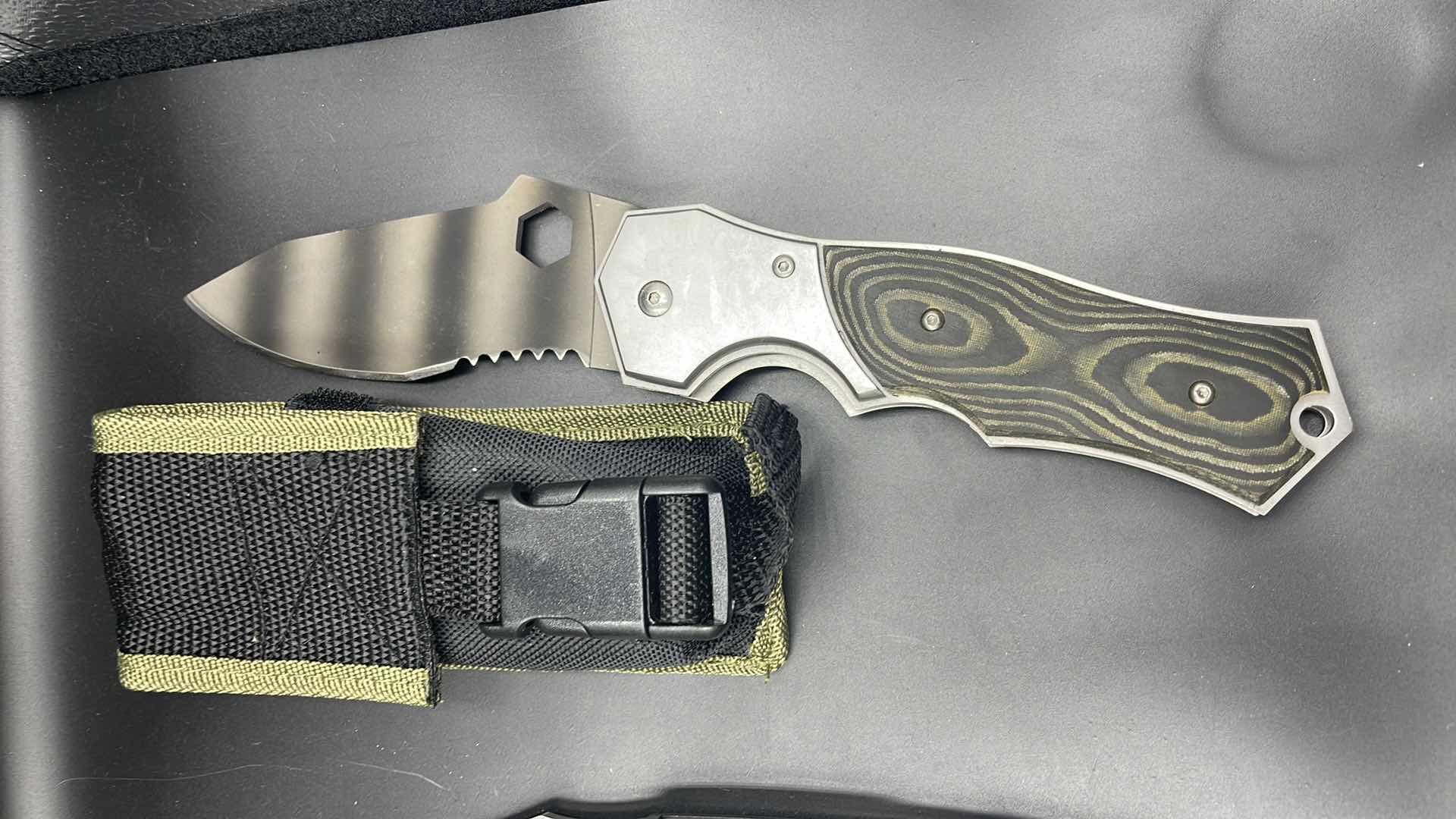 Photo 2 of 2 PC HUNTING KNIFE SET