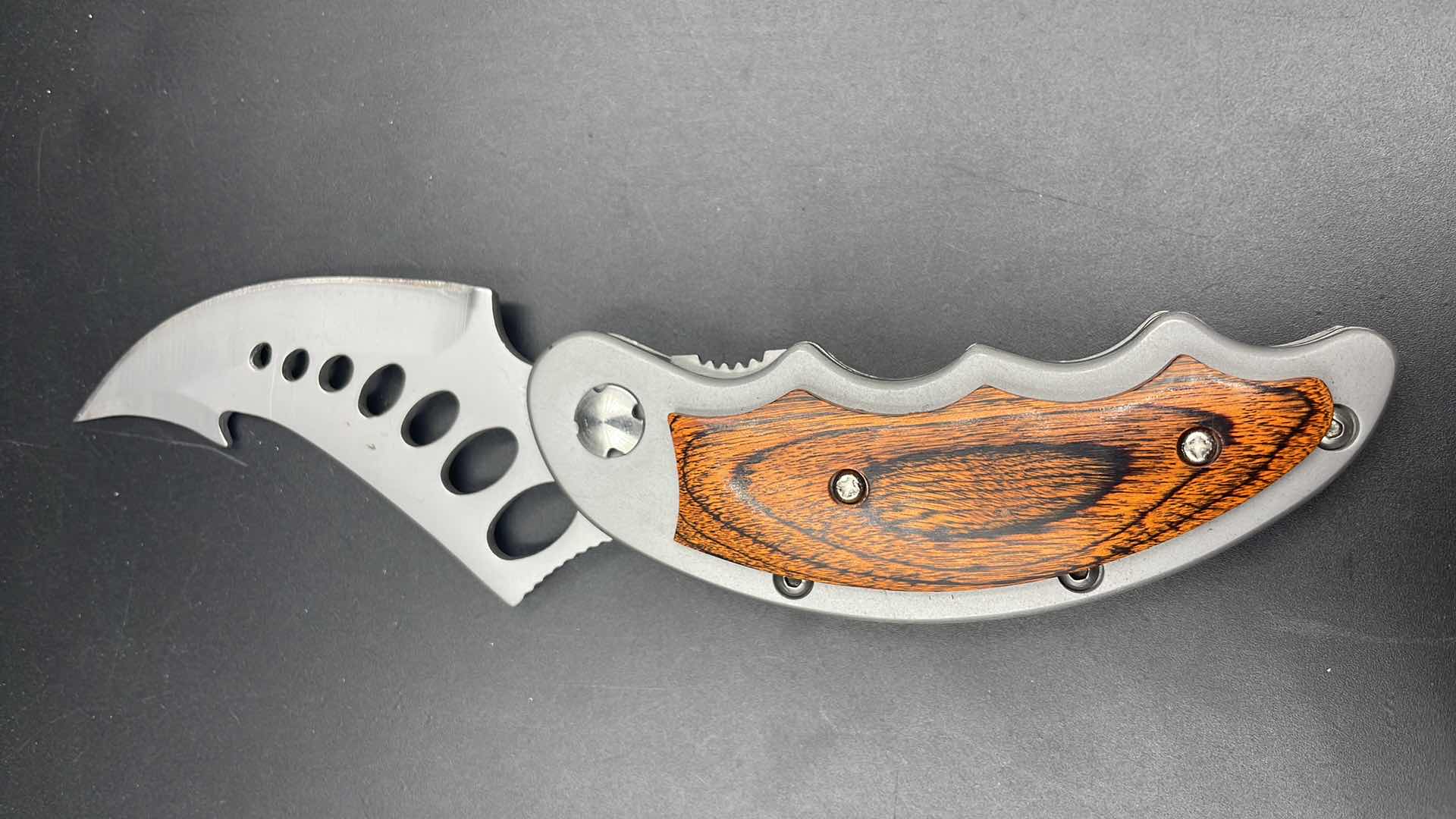 Photo 3 of 3 PC HUNTING KNIFE SET